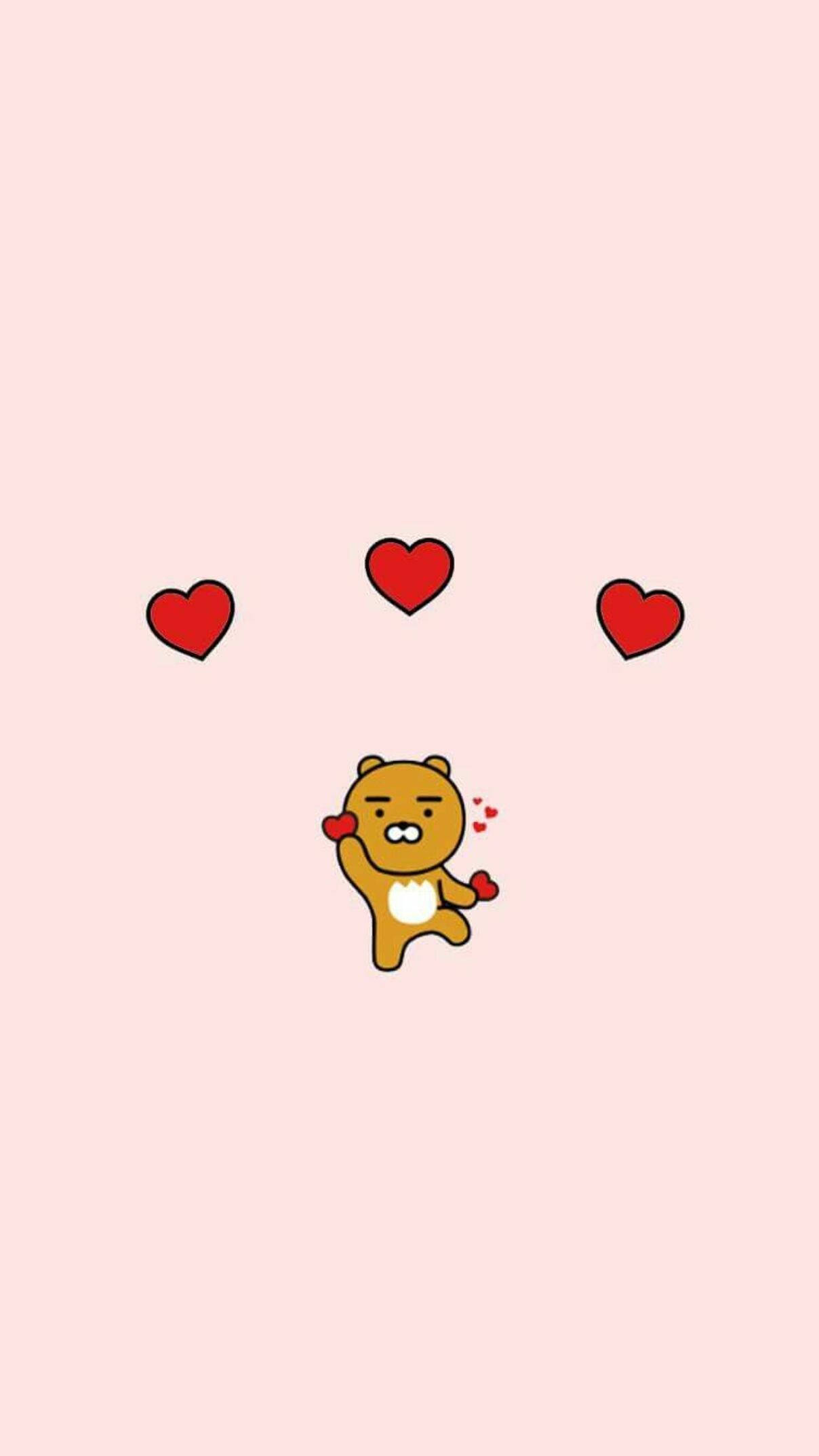 Kakao 桌布 壁紙 — 一隻可愛的卡通熊拿著兩個紅色愛心，上方有三個漂浮的愛心，背景是柔和的粉紅色。