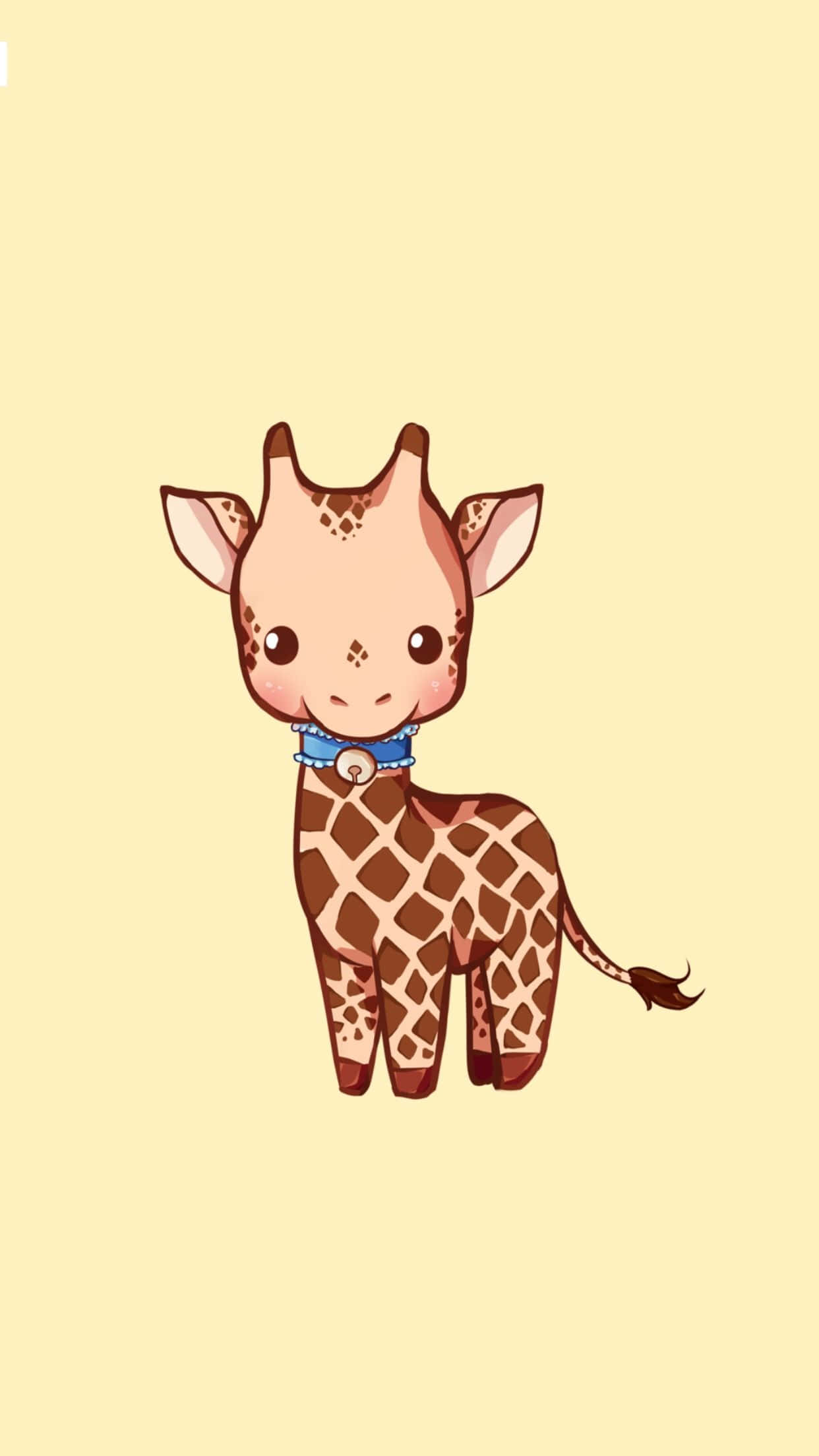 Baby Giraffe 桌布 壁紙 — 一隻可愛的卡通長頸鹿，戴著藍色項圈，站在柔和的黃色背景前。