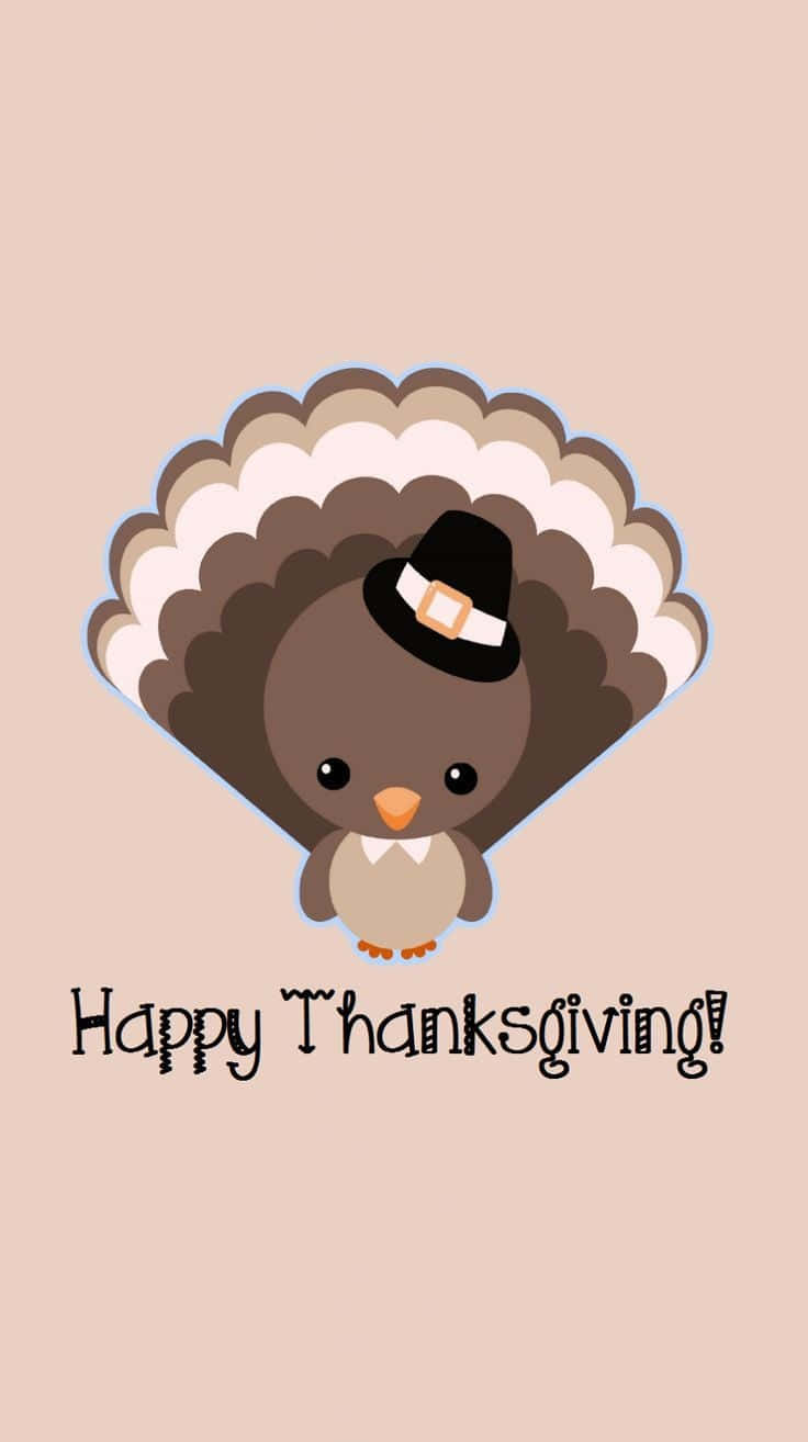 Thanksgiving Phone 桌布 壁紙 — 一隻可愛的火雞卡通人物戴著朝聖者帽，站在柔和的米色背景前，並帶有「Happy Thanksgiving!」文字。