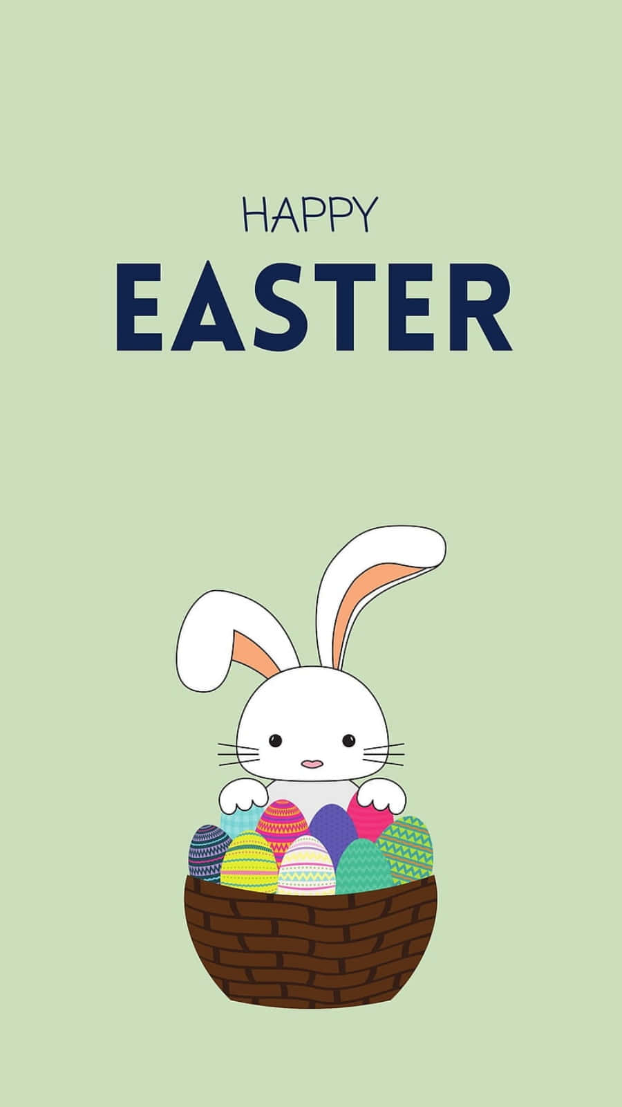 Happy Easter 桌布 壁紙 — 一隻可愛的白色復活節兔子在一個裝滿色彩繽紛圖案雞蛋的籃子上探頭，背景是柔和的綠色。