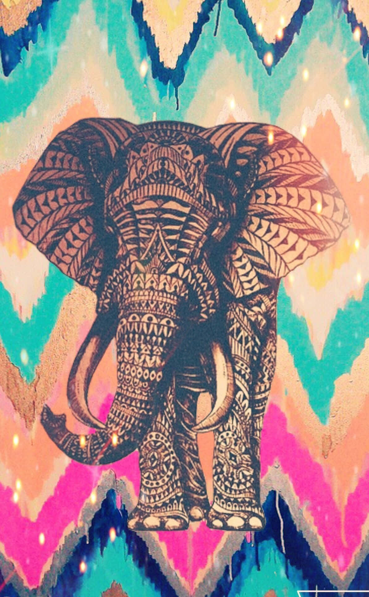 Cute Elephant 桌布 壁紙 — 一隻圖案複雜的大象站在充滿活力的鋸齒形背景前，帶有發光的斑點。