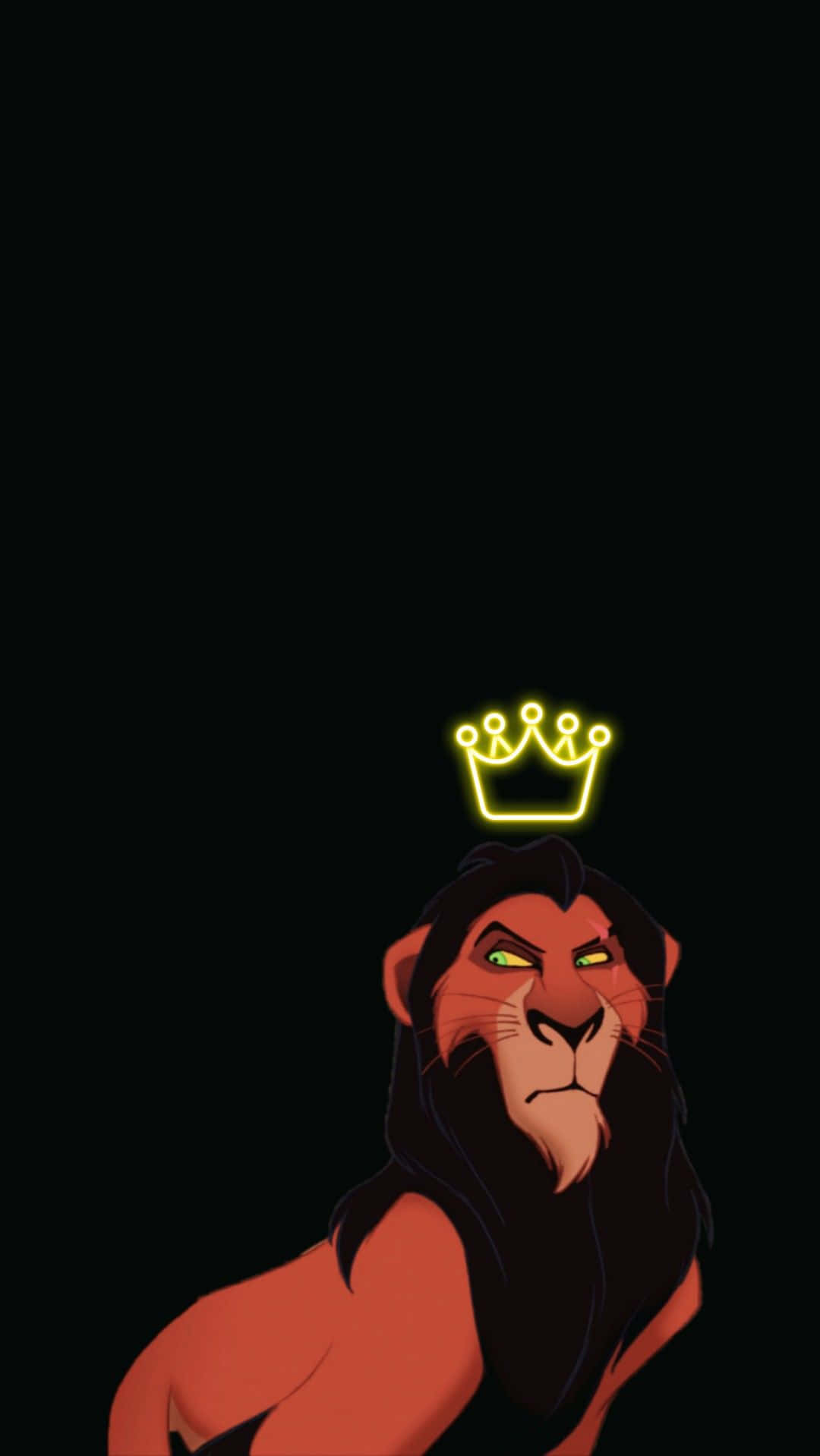 Lion King Scar 桌布 壁紙 — 一隻威嚴的獅子，擁有發光的綠色眼睛和霓虹黃色皇冠，漂浮在黑色背景上。