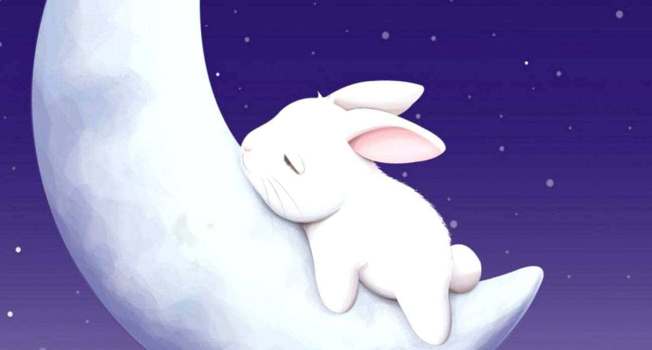 Kawaii Bunny 桌布 壁紙 — 一隻寧靜的白兔在繁星點點的紫色夜空下，蜷縮在彎月上睡覺。