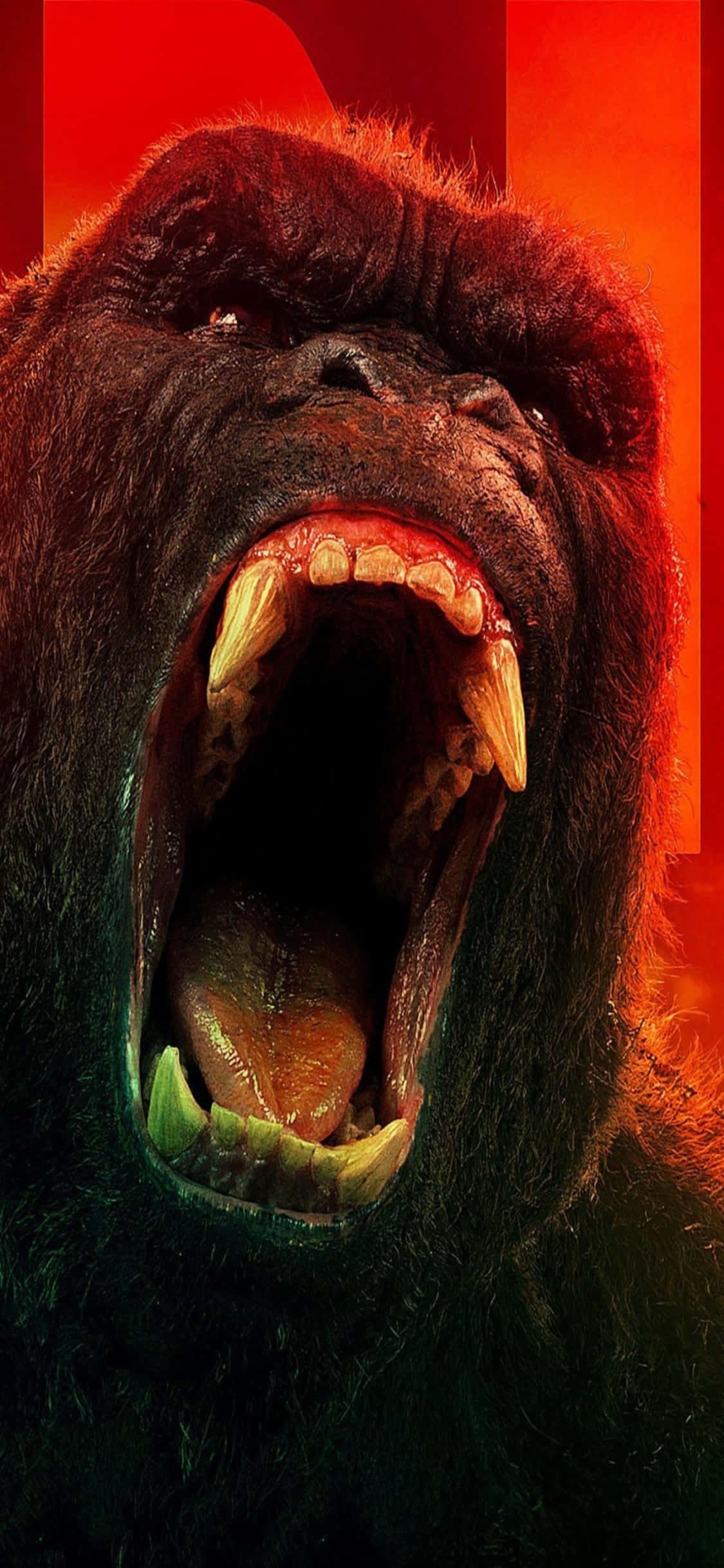 iPhone X Gorilla 桌布 壁紙 — 一隻巨大的大猩猩在電影般的特寫中，對著火紅的背景張牙舞爪地咆哮。