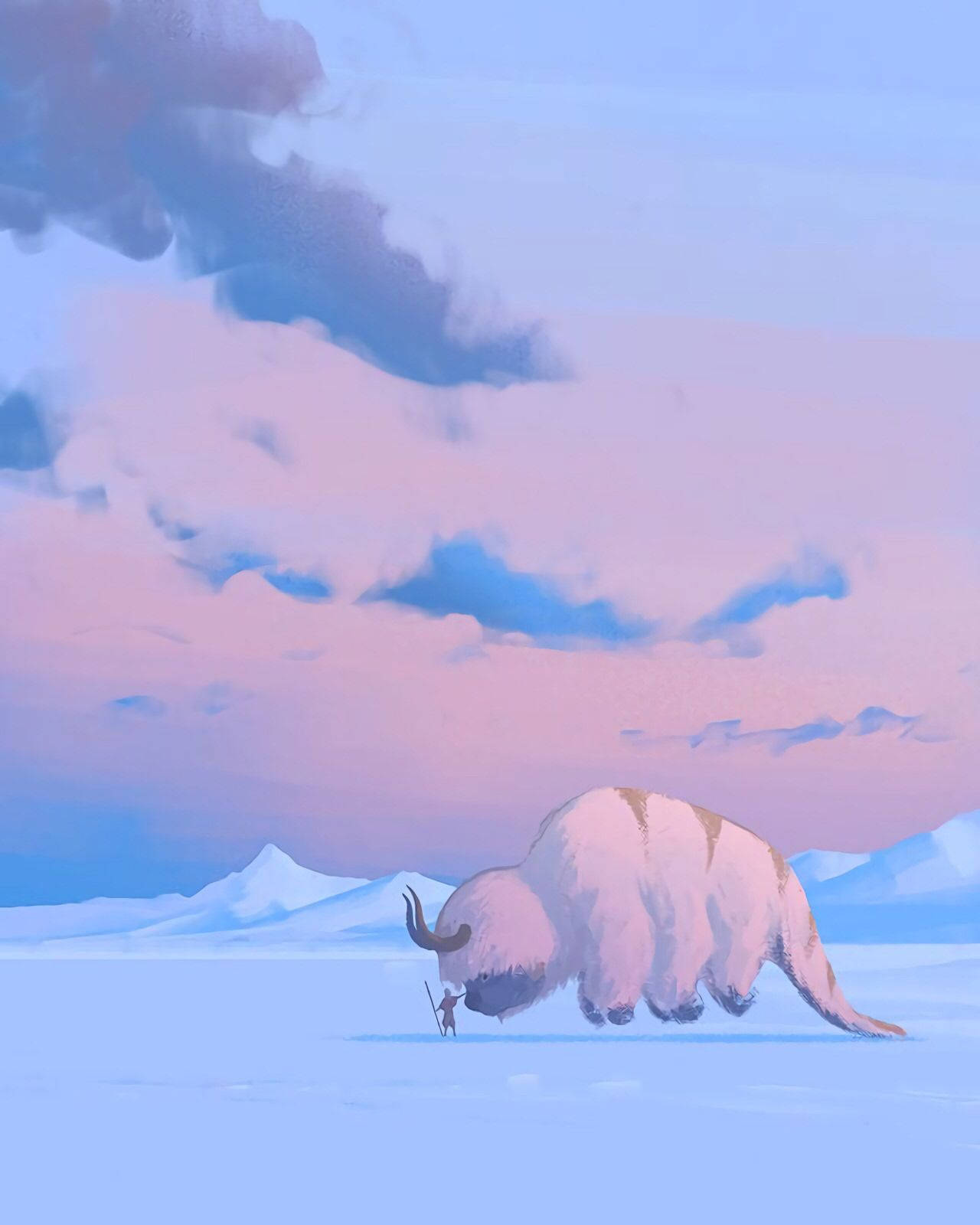 Appa 桌布 壁紙 — 一隻巨大的毛茸茸氂牛在雪地上吃草，背景是粉紅和藍色粉彩的暮色天空，遠處有山巒。