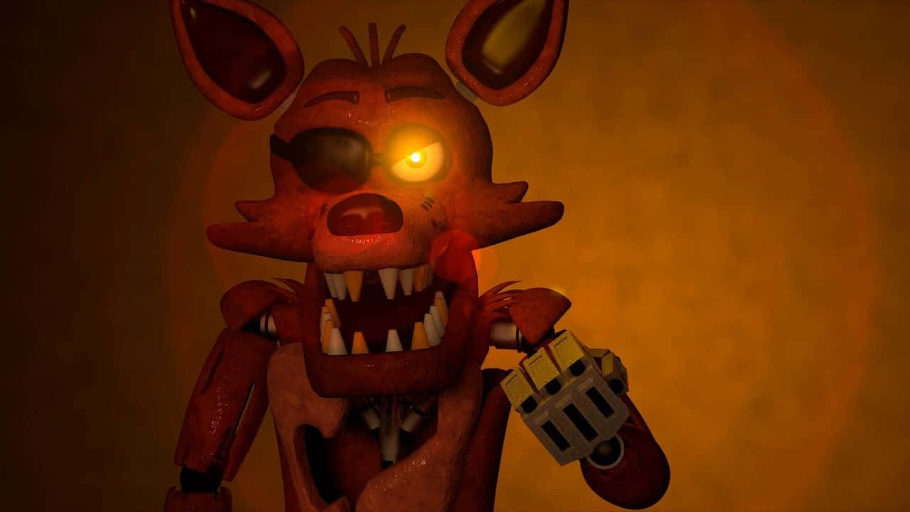 Fnaf Foxy 桌布 壁紙 — 一隻帶有發光黃色眼睛和鋒利牙齒的威脅性紅色電子動畫狐狸，站在昏暗的橙色燈光中。
