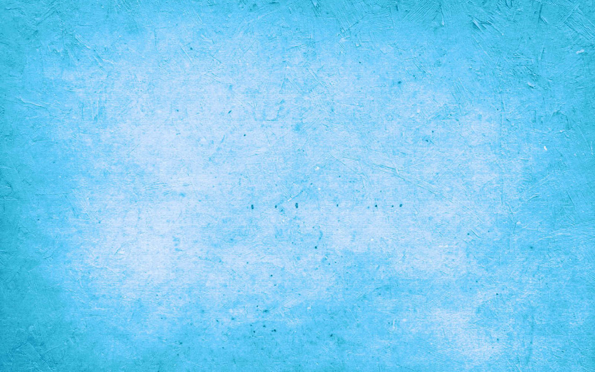一隻微笑的藍色鳥兒在夢幻白雲與湛藍天空的襯托下高高佇立。 壁紙