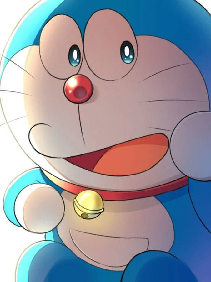 doraemon 4K 桌布 壁紙 — 一隻快樂的藍色機器貓，大眼睛和紅鼻子，在明亮的白色背景上開心地微笑。