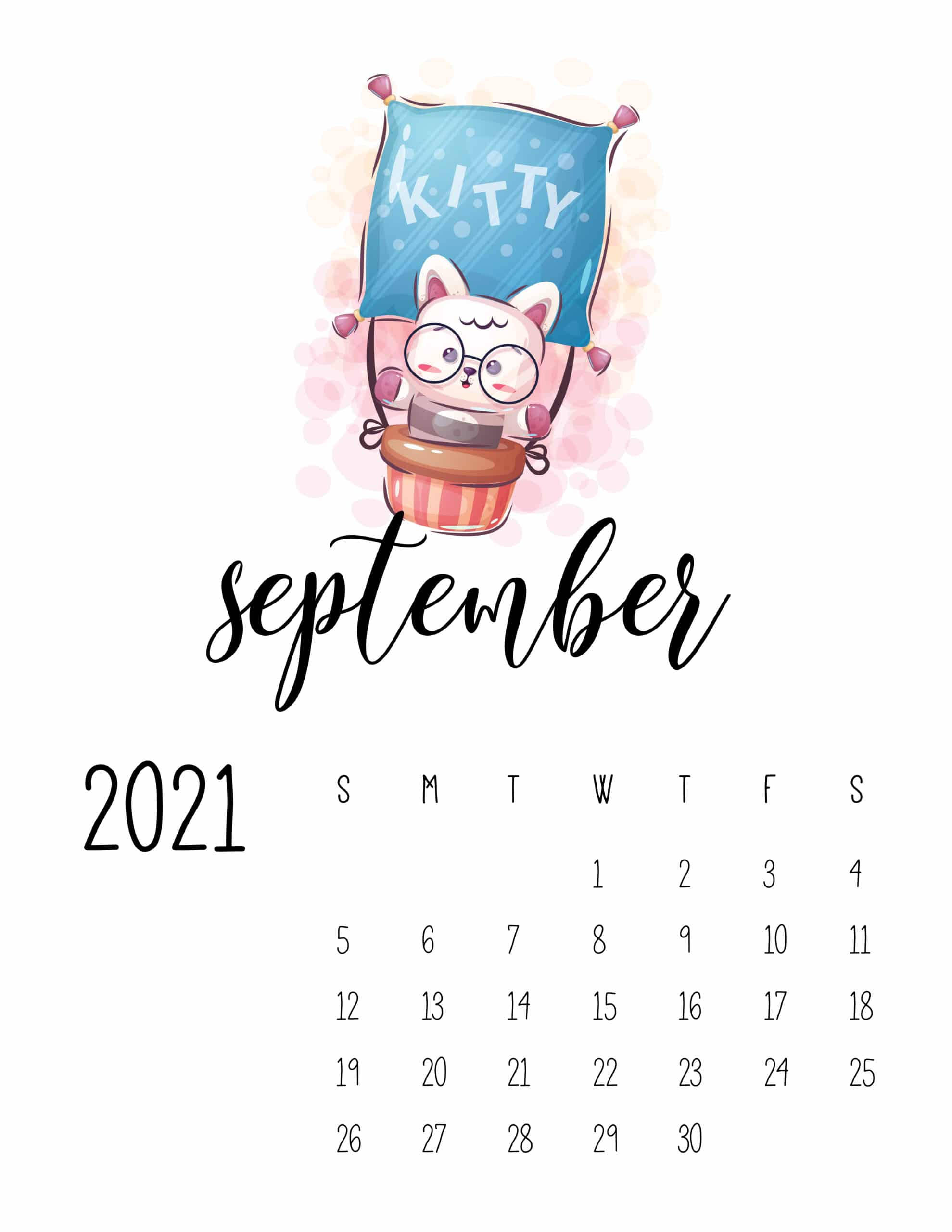 September 桌布 壁紙 — 一隻戴眼鏡的可愛卡通貓漂浮在一個標有 'Kitty' 的杯子蛋糕形狀的熱氣球中，位於 2021 年 9 月的日曆上方。