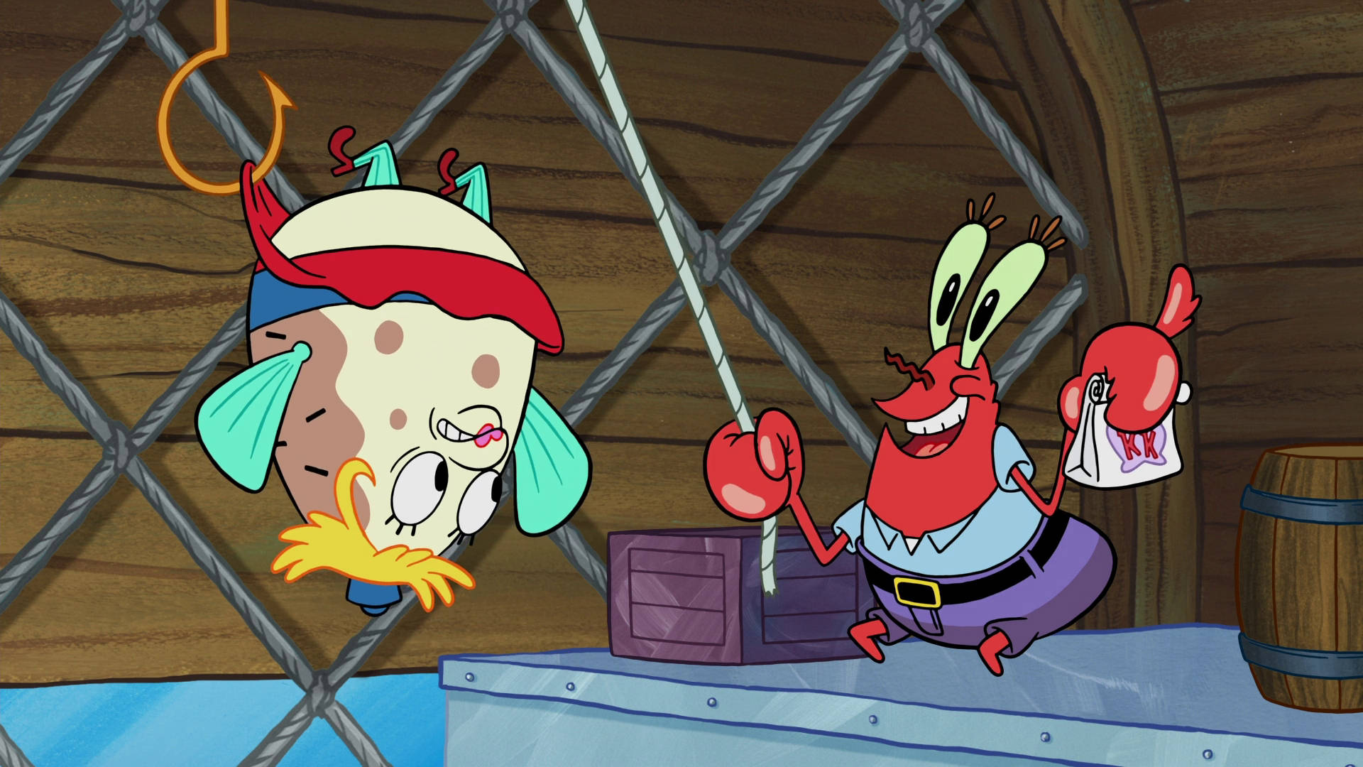 Mr Krabs 桌布 壁紙 — 一隻戴著拳擊手套的卡通螃蟹歡呼，而一條戴帽子的魚在木籠內倒掛在鉤子上。