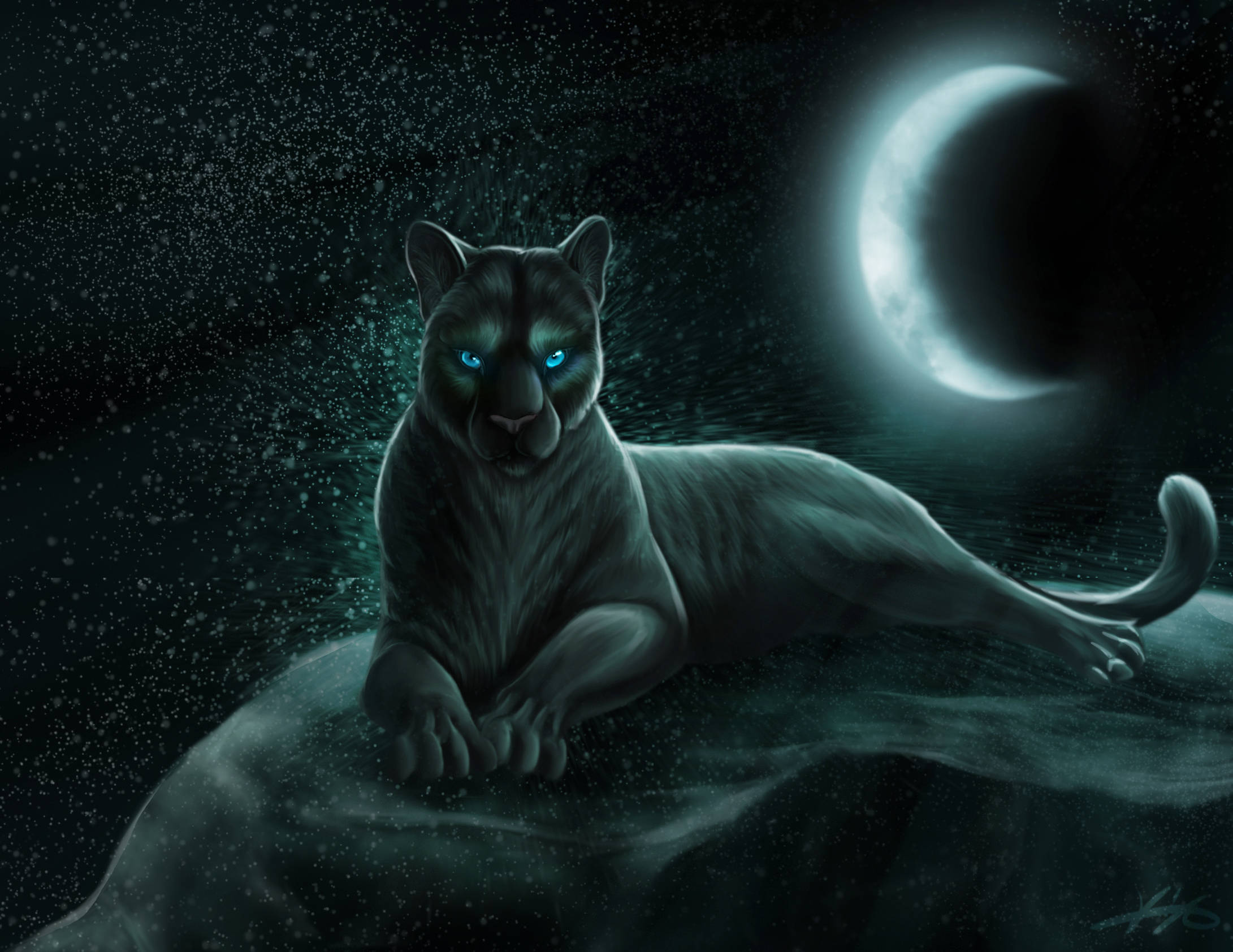Moonlight 桌布 壁紙 — 一隻擁有發光藍眼睛的黑豹在星空夜空的彎月下休息在岩石上。