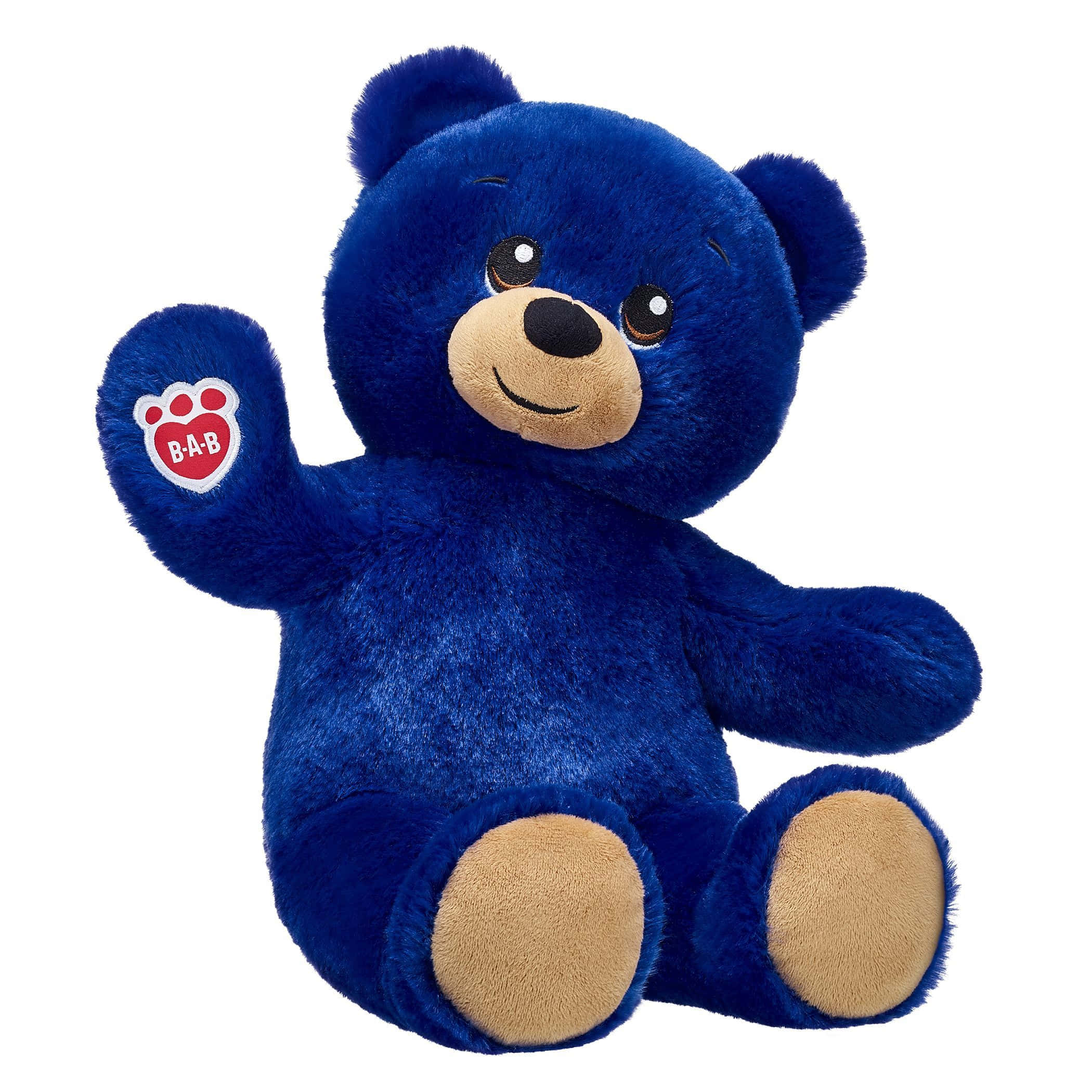 Teddy Bear 桌布 壁紙 — 一隻柔軟的藍色泰迪熊，有棕色的爪子和微笑的臉，在白色背景前愉快地揮手。