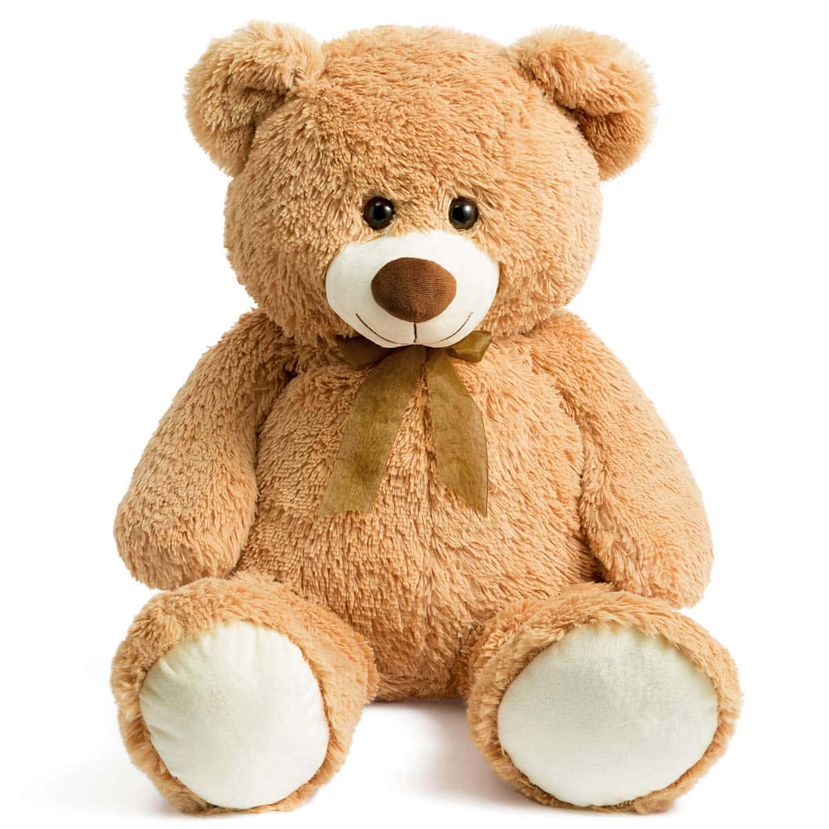 Teddy Bear 桌布 壁紙 — 一隻毛茸茸的棕色泰迪熊，繫著金色蝴蝶結，直立在潔白的背景前。