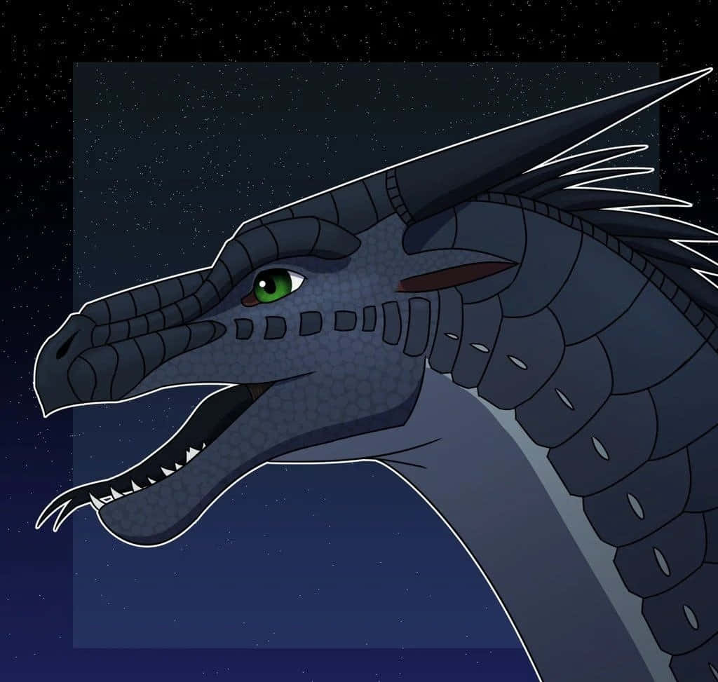 Wings Of Fire 桌布 壁紙 — 一隻深藍色的龍，有著發光的綠色眼睛，凝視著滿天星斗的夜空。