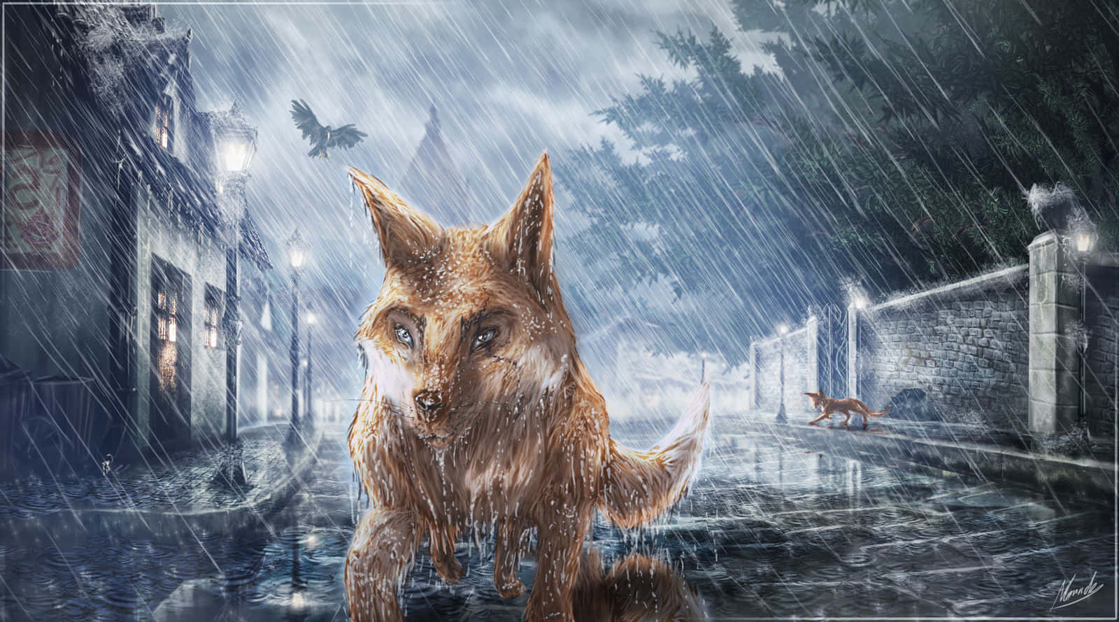 狐狸 桌布 壁紙 — 一隻濕漉漉的狐狸站在被雨水打滑的鵝卵石街道上，在閃爍的路燈下，另一隻狐狸在遠處奔跑。