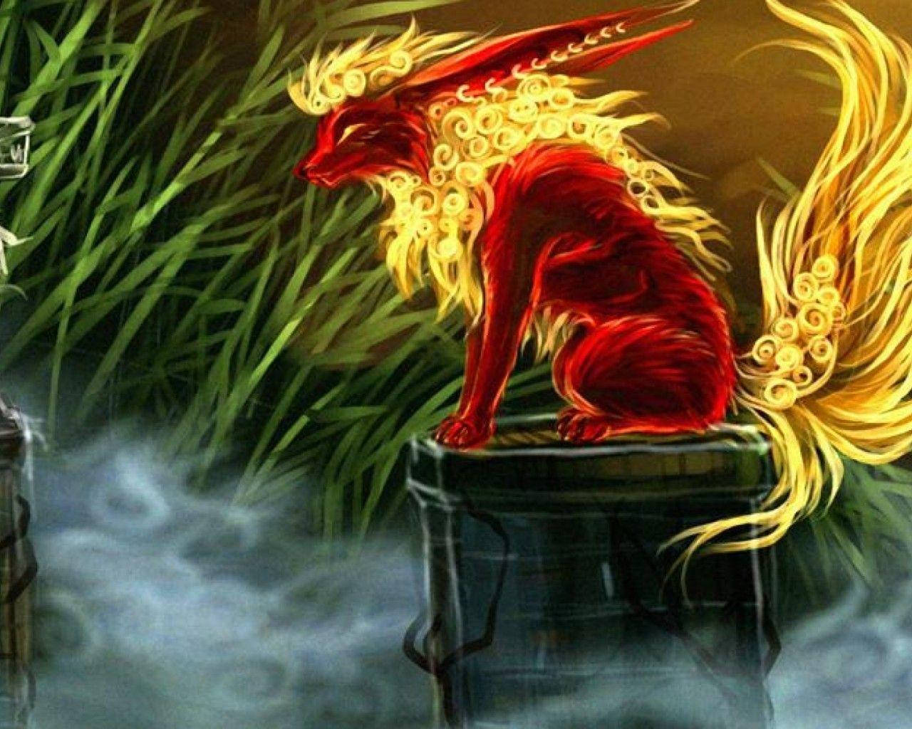 藝術 桌布 壁紙 — 一隻火紅色的狐狸，帶有金色火焰般的皮毛，威嚴地坐在被霧氣籠罩的綠色草地環繞的石座上。