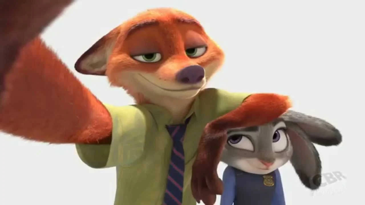 Judy Hopps 桌布 壁紙 — 一隻狐狸和一隻兔子穿著警察制服，在純白色背景前，與自鳴得意的狐狸和懷疑的兔子自拍。
