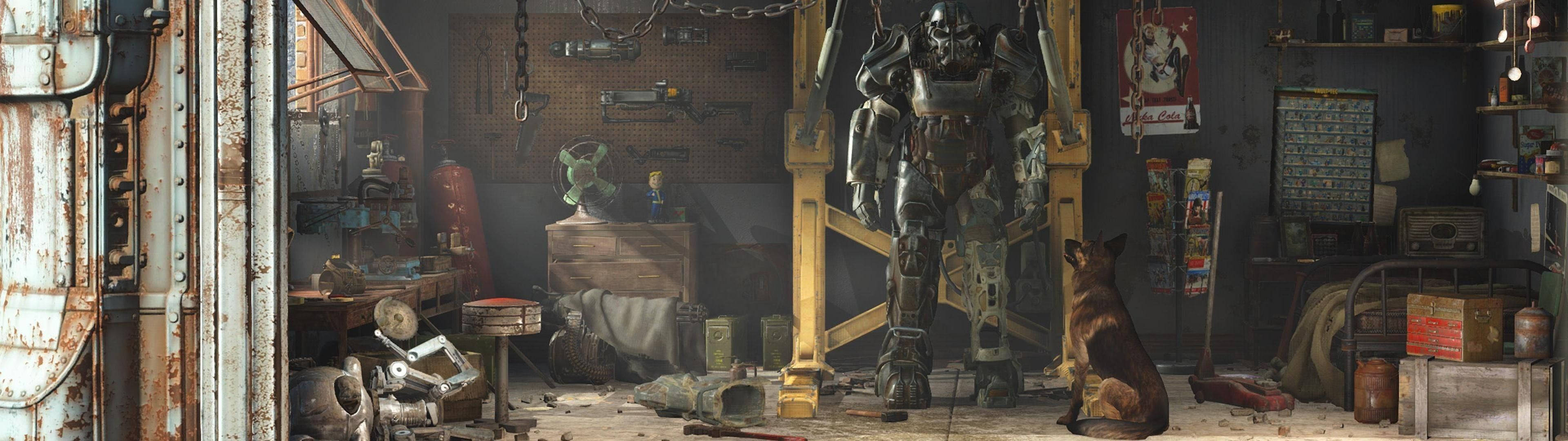 Fallout 4 桌布 壁紙 — 一隻狗在一個雜亂、光線昏暗、佈滿工具和生鏽機器的車間裡，專注地坐在一個高聳的裝甲人物面前。