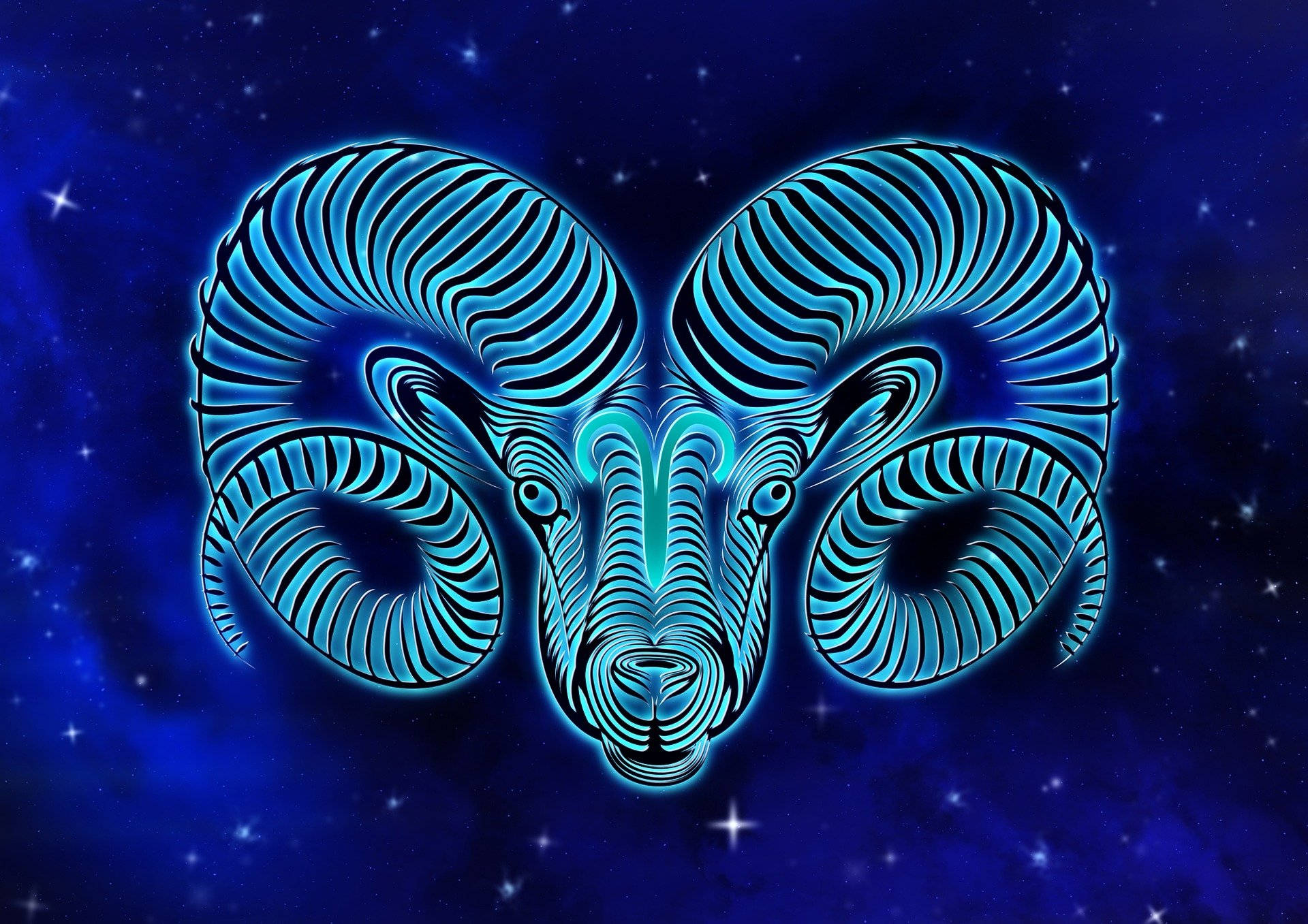 牡羊座美學 桌布 壁紙 — 一隻發光的藍色公羊，帶有條紋角，漂浮在繁星點點的宇宙夜空中。