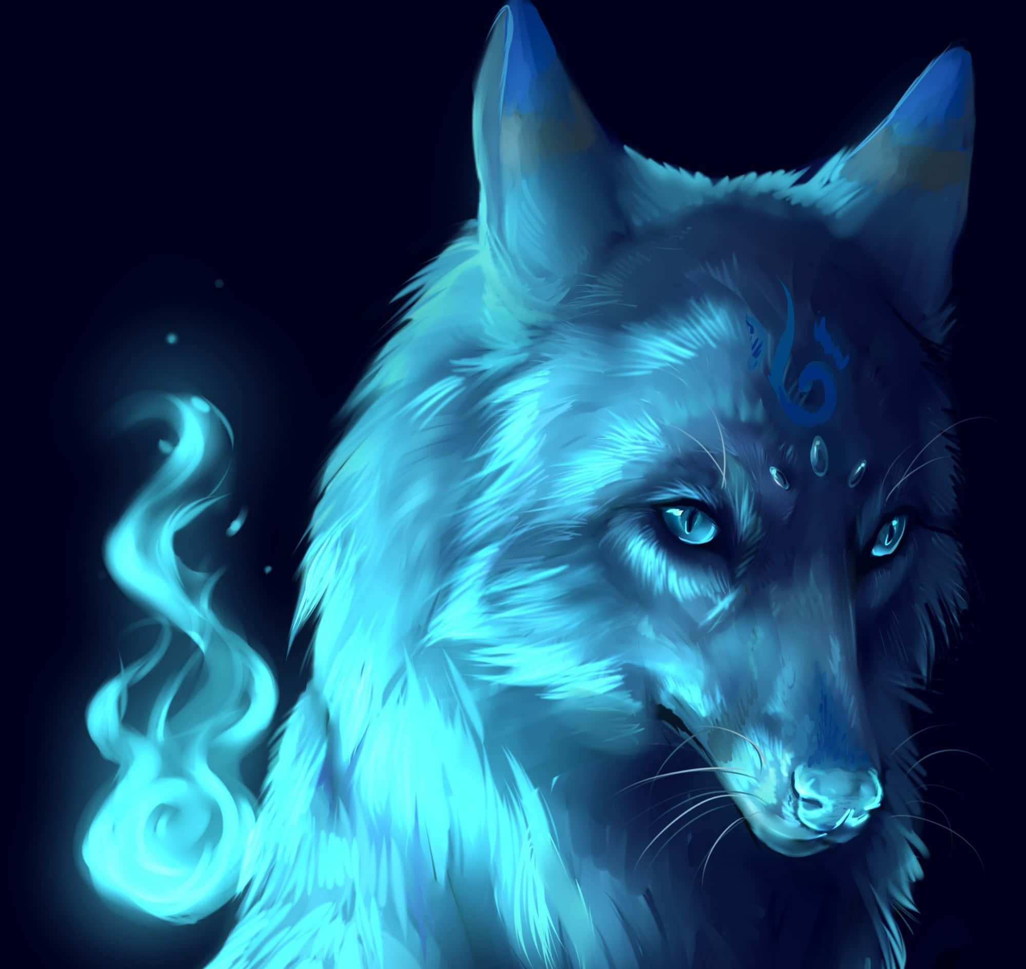 Blue Fire Wolf 桌布 壁紙 — 一隻發光的藍色狼，帶有神秘標記和旋轉能量，從其側面散發出來，背景為深色。