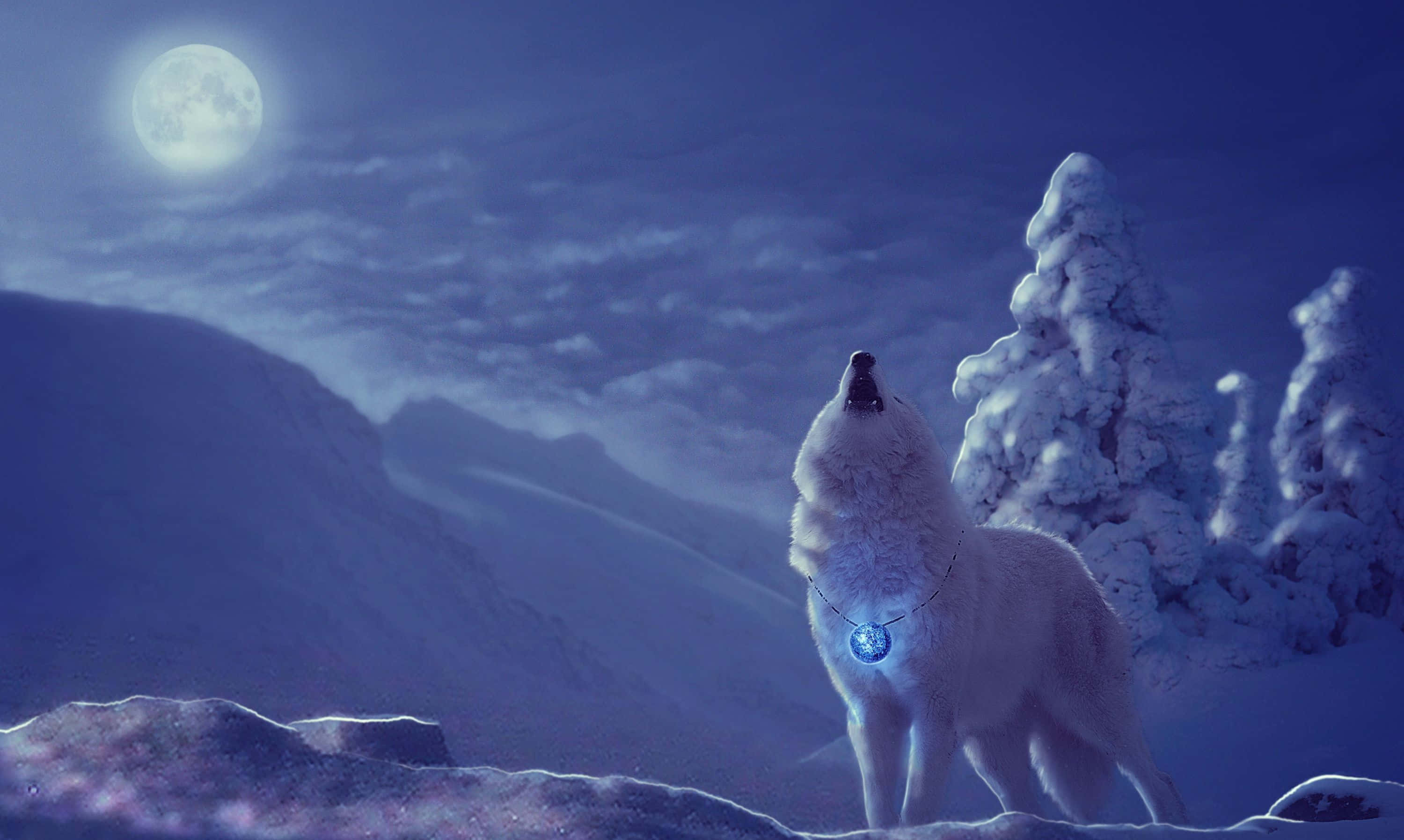 狼 桌布 壁紙 — 一隻白狼在滿月下嚎叫，背景是白雪覆蓋的山景和結霜的樹木。