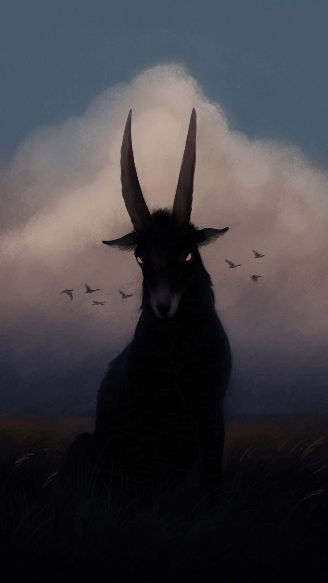Gothic Aesthetic 桌布 壁紙 — 一隻眼睛發光的黑色山羊坐在霧氣瀰漫的田野中，鳥兒在陰雲密佈的黃昏天空飛過。