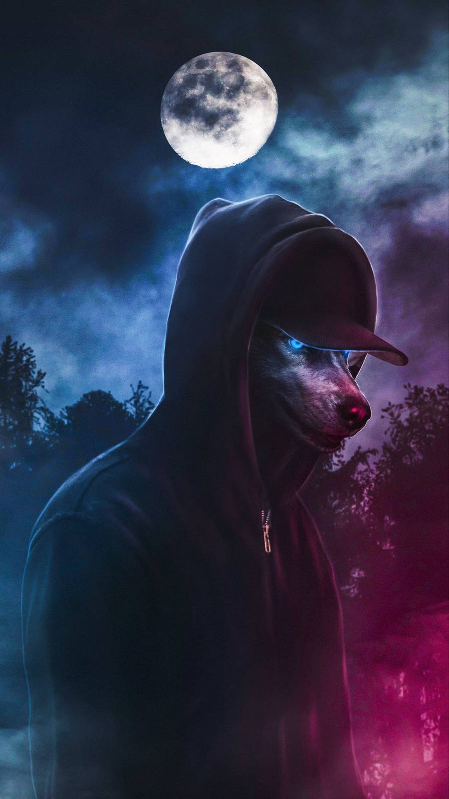 高清 桌布 壁紙 — 一隻神秘的戴帽犬隻，擁有發光的藍色眼睛，站在滿月下，處於帶有霓虹粉紅和藍色燈光的暮色森林中。