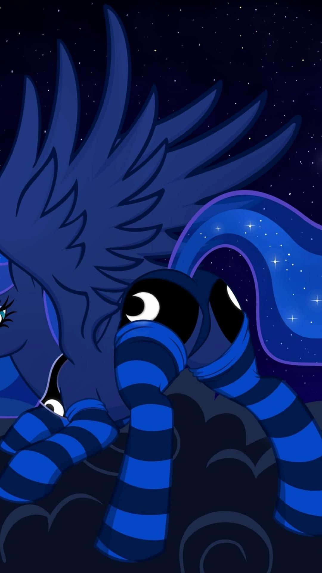 Mlp Phone 桌布 壁紙 — 一隻藍色卡通小馬，擁有星形鬃毛和翅膀，在繁星點點的夜空下向上凝視。