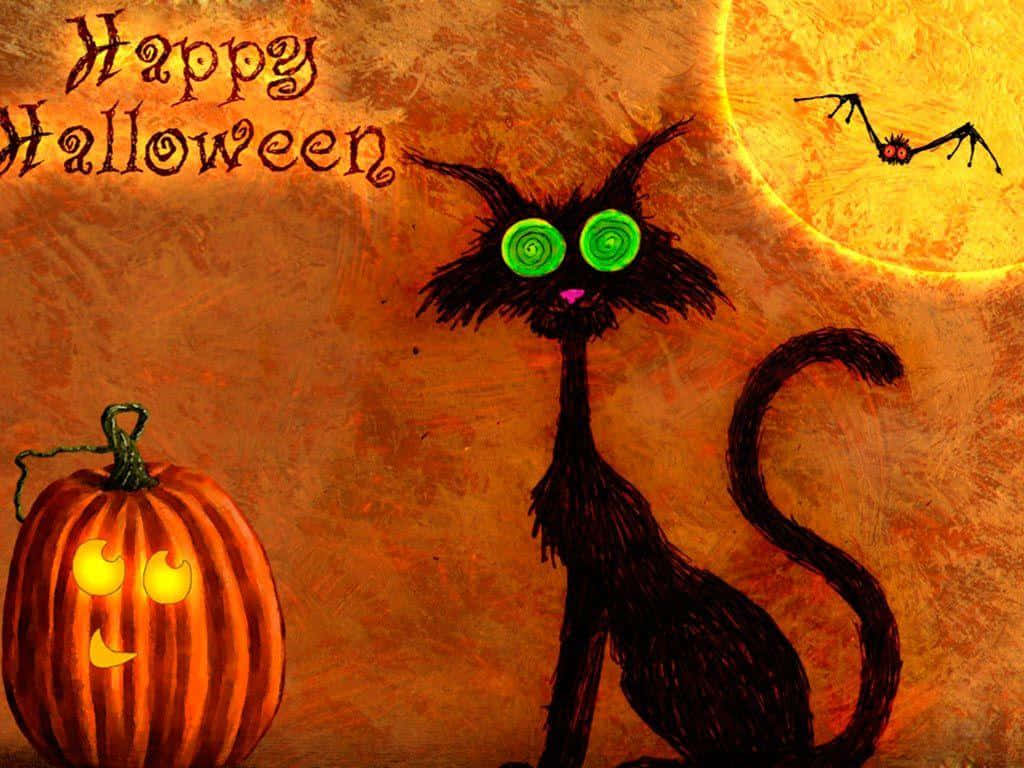 Black Cat Halloween 桌布 壁紙 — 一隻詭異的黑貓，眼睛發出綠色光芒，坐在滿月下雕刻的南瓜燈旁邊。
