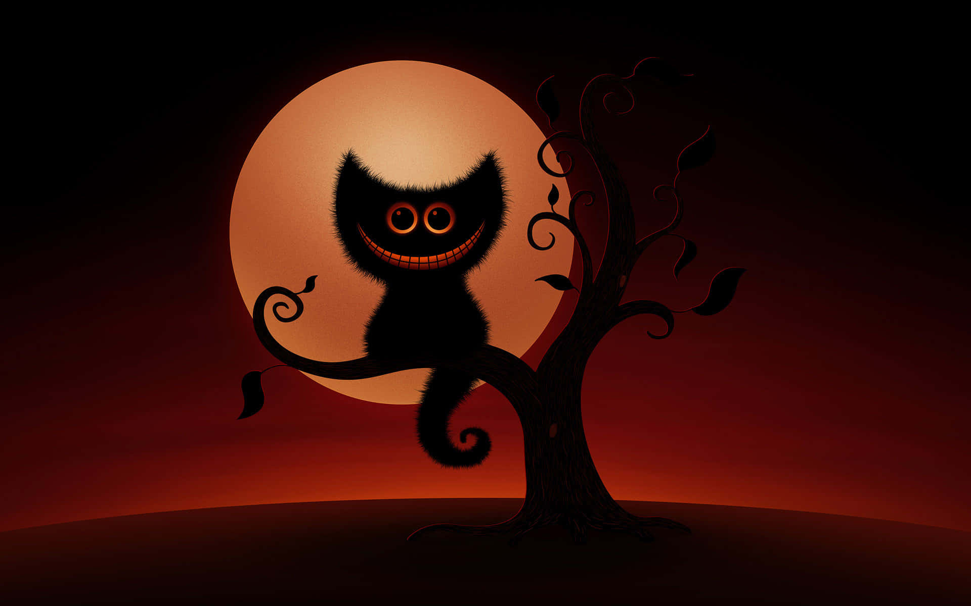 Halloween Cat 桌布 壁紙 — 一隻邪惡的黑貓，眼睛發光，棲息在扭曲的樹上，背景是暗紅色天空中發光的橙色滿月。