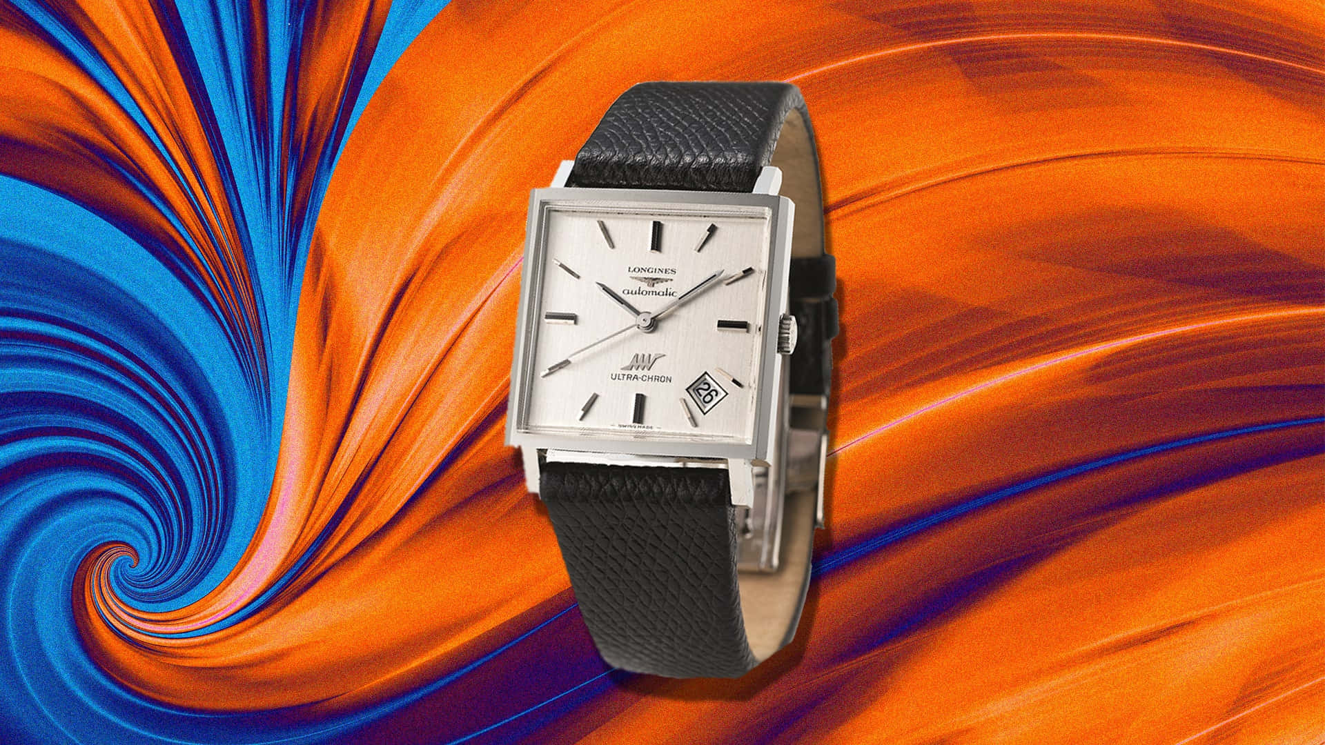 手錶 桌布 壁紙 — 一隻銀色 Longines Ultra-Chron 手錶搭配黑色皮革錶帶，漂浮在旋轉的橙色和藍色抽象背景上。