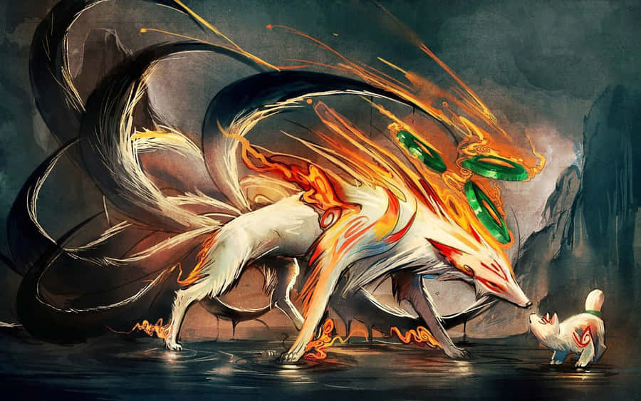 Okami HD 桌布 壁紙 — 一隻雄偉的九尾狐，擁有火橙色和白色的毛髮以及發光的綠色眼睛，站在水中，面對著黑暗神秘森林中的一隻小狐狸幼崽。