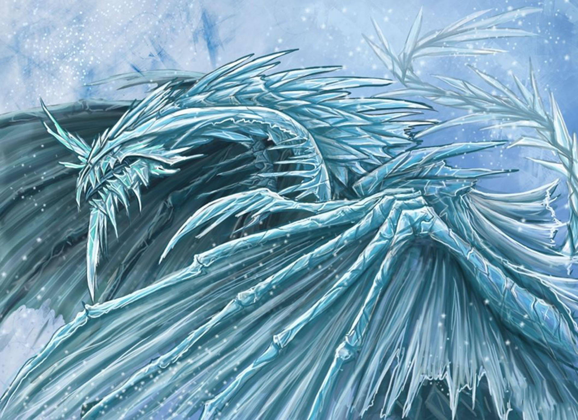 Ice Dragon 桌布 壁紙 — 一隻雄偉的冰龍，擁有水晶翅膀和鋒利的尖刺，在雪白的藍色天空中翱翔。