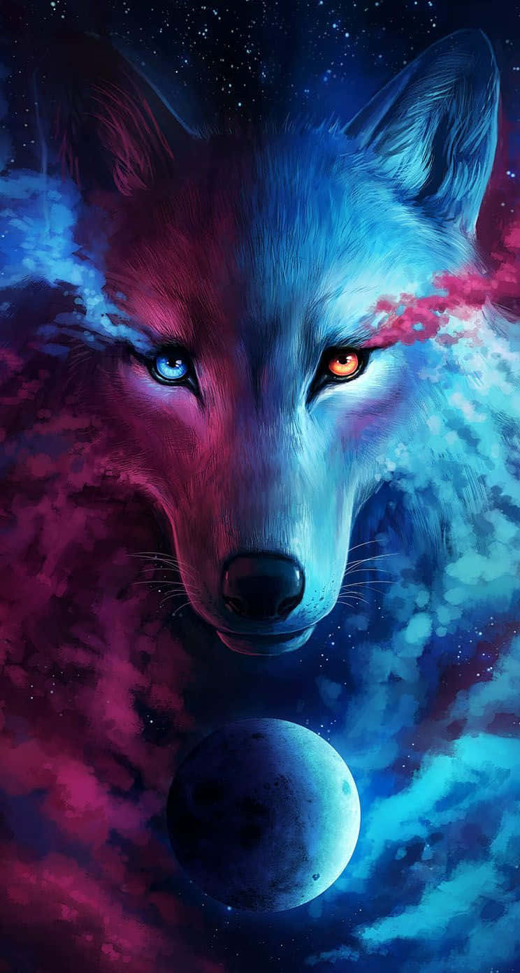 狼 桌布 壁紙 — 一隻雄偉的狼，一隻藍眼和一隻橙眼，從宇宙星雲中凝視，下方有一輪月亮。