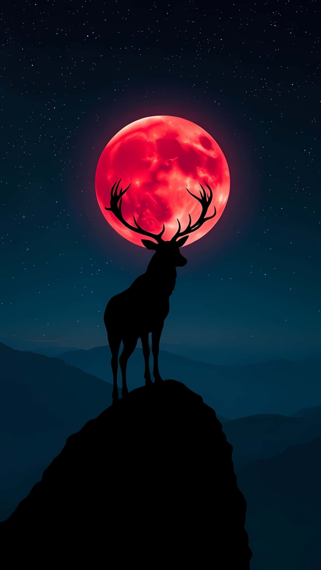 Silhouette Deer Under Red Moon Night Sky 壁紙 — 一隻雄偉的鹿剪影站在山頂上，背景是閃爍的紅色滿月和繁星點點的夜空。