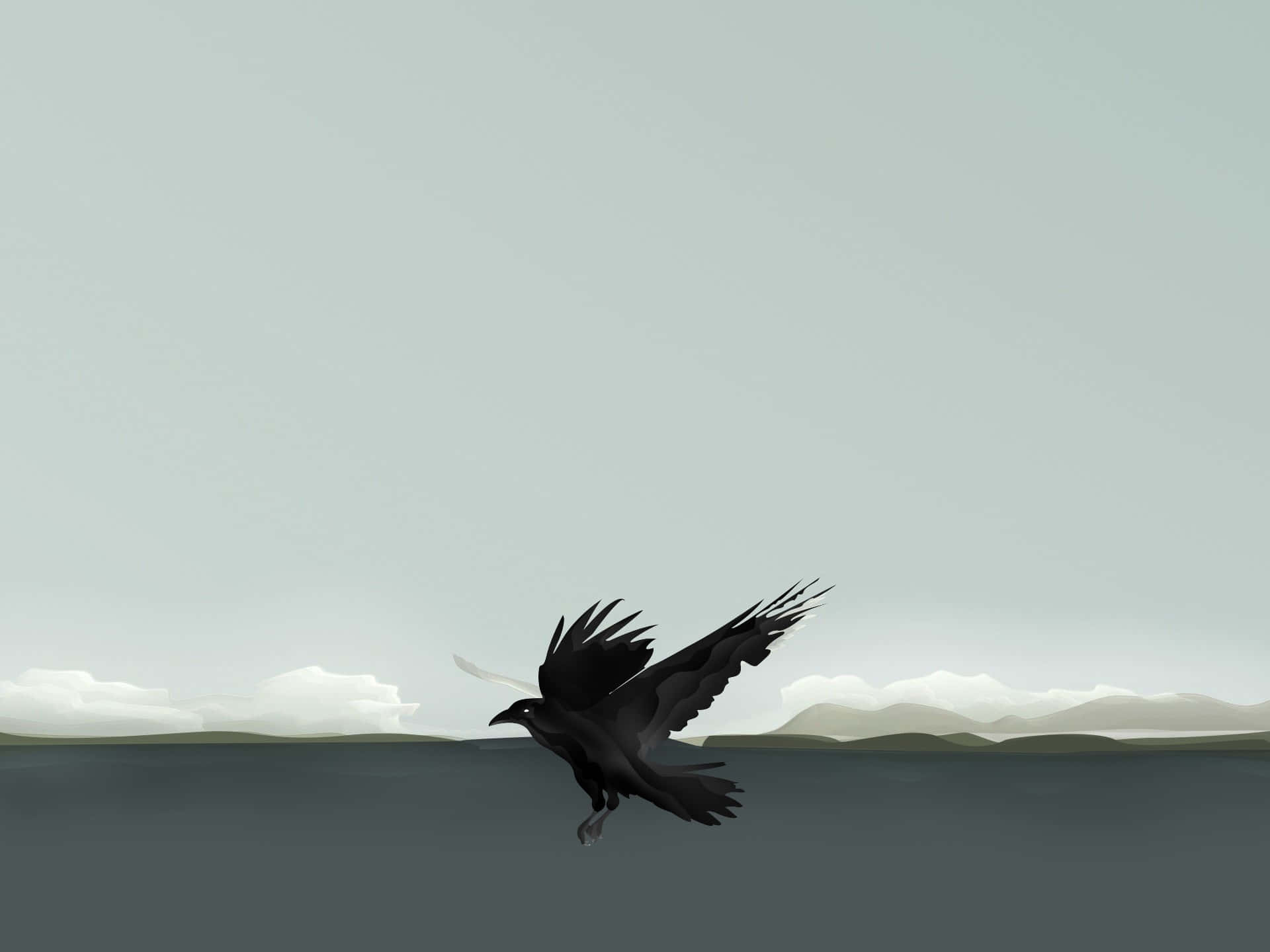 Raven 桌布 壁紙 — 一隻黑色烏鴉在蒼白的天空下，優雅地翱翔於平靜的灰色海洋之上，遠方有山巒。