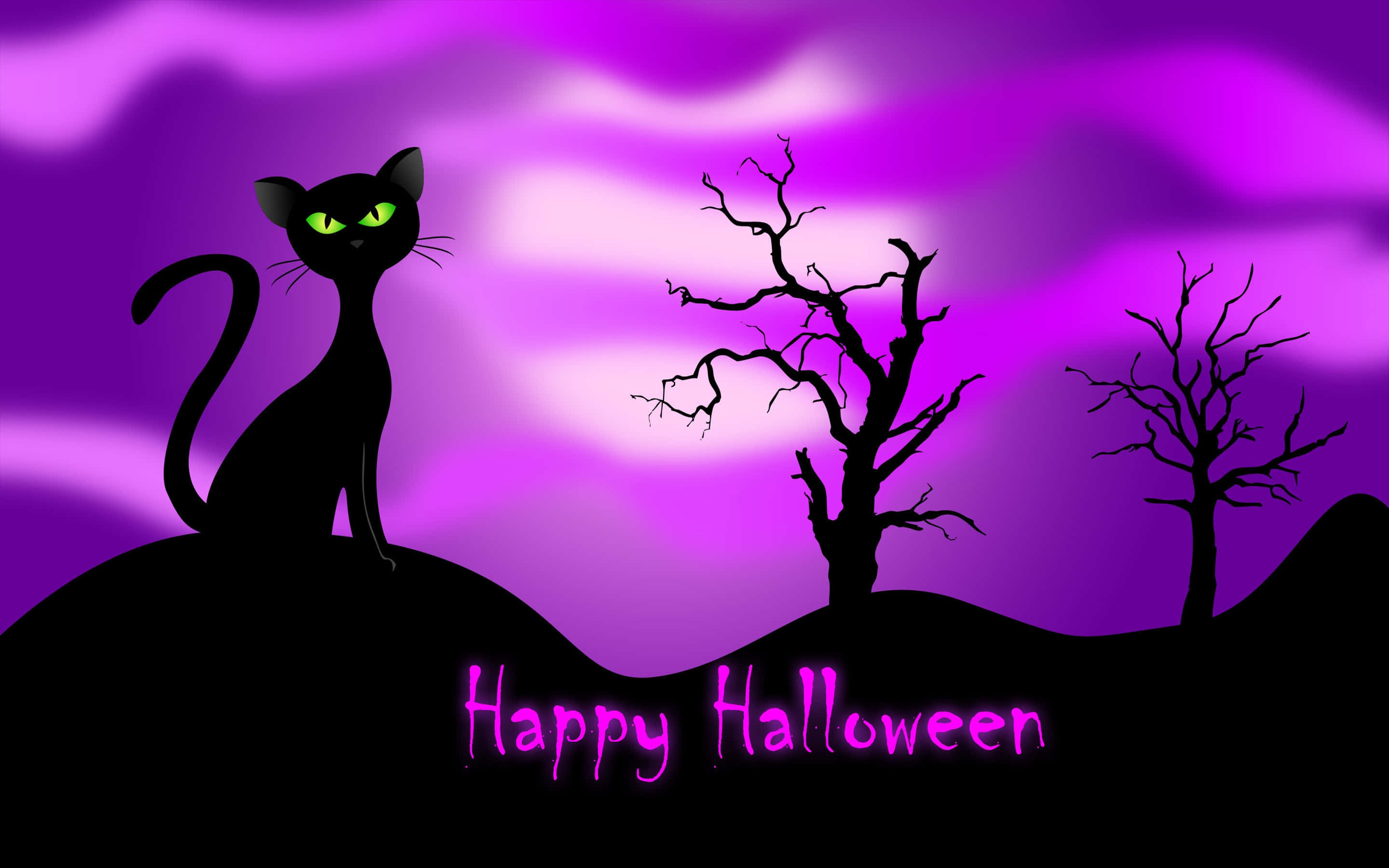Halloween Profile 桌布 壁紙 — 一隻黑貓有著發光的綠色眼睛，棲息在一個山丘上，下方是旋轉的紫色天空，有光禿禿的樹木和「Happy Halloween」文字。