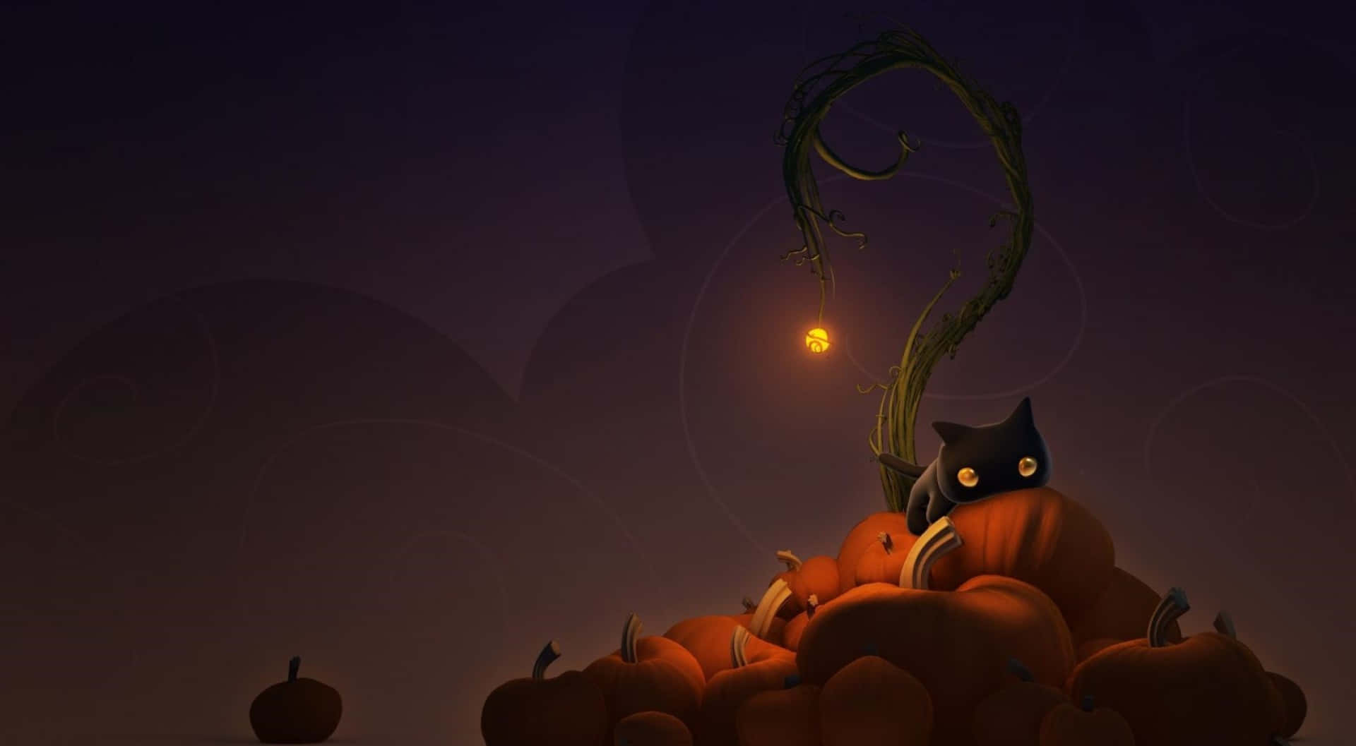 Halloween Cat 桌布 壁紙 — 一隻黑貓閃爍著發光的眼睛，棲息在一堆南瓜上，下方是深紫色的天空，一盞發光的燈籠懸掛在扭曲的藤蔓上。