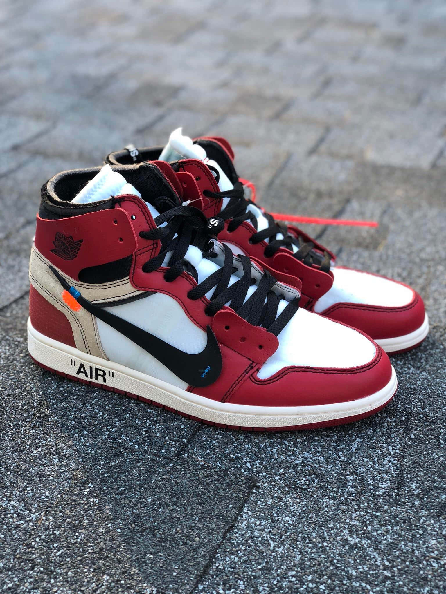 一雙 Air Jordan 1 High Off White 運動鞋 壁紙