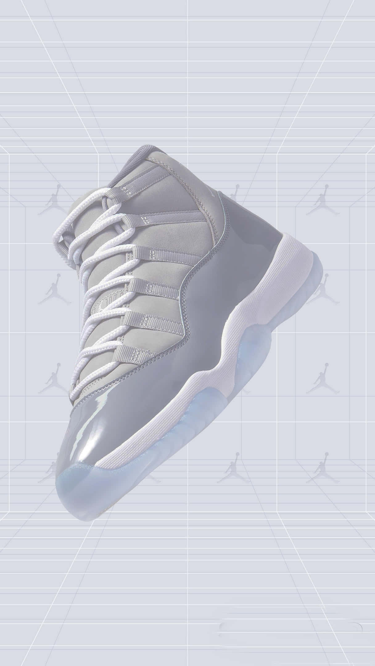 Cool Gray 桌布 壁紙 — 一雙時尚的銀色Jordan 11運動鞋漂浮在帶有細微Jumpman標誌的網格背景上。