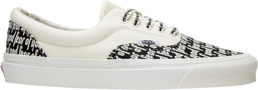 Vans 桌布 壁紙 — 一雙白色Vans運動鞋，側面和鞋頭有黑色重複文字圖案，背景透明。