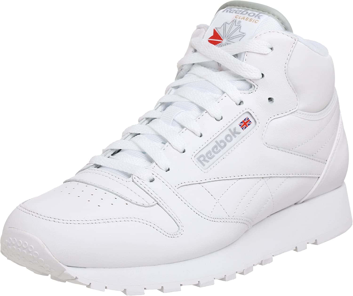 銳步 桌布 壁紙 — 一雙純白色的 Reebok Classic 高筒運動鞋，帶有微妙的灰色和紅色點綴，以及紋理橡膠鞋底。