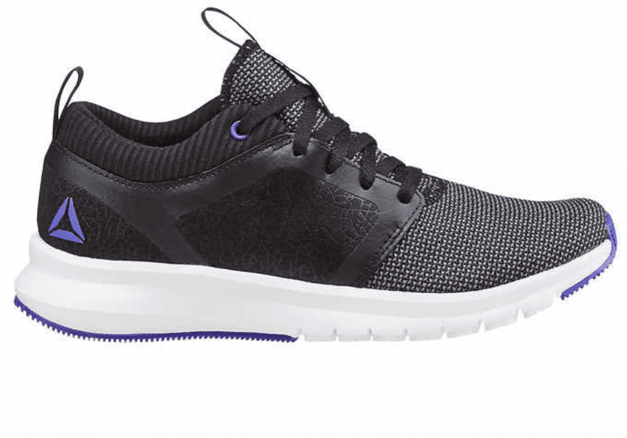 銳步 桌布 壁紙 — 一雙黑色Reebok運動鞋在漆黑背景上散發出鮮豔的藍色霓虹光效。