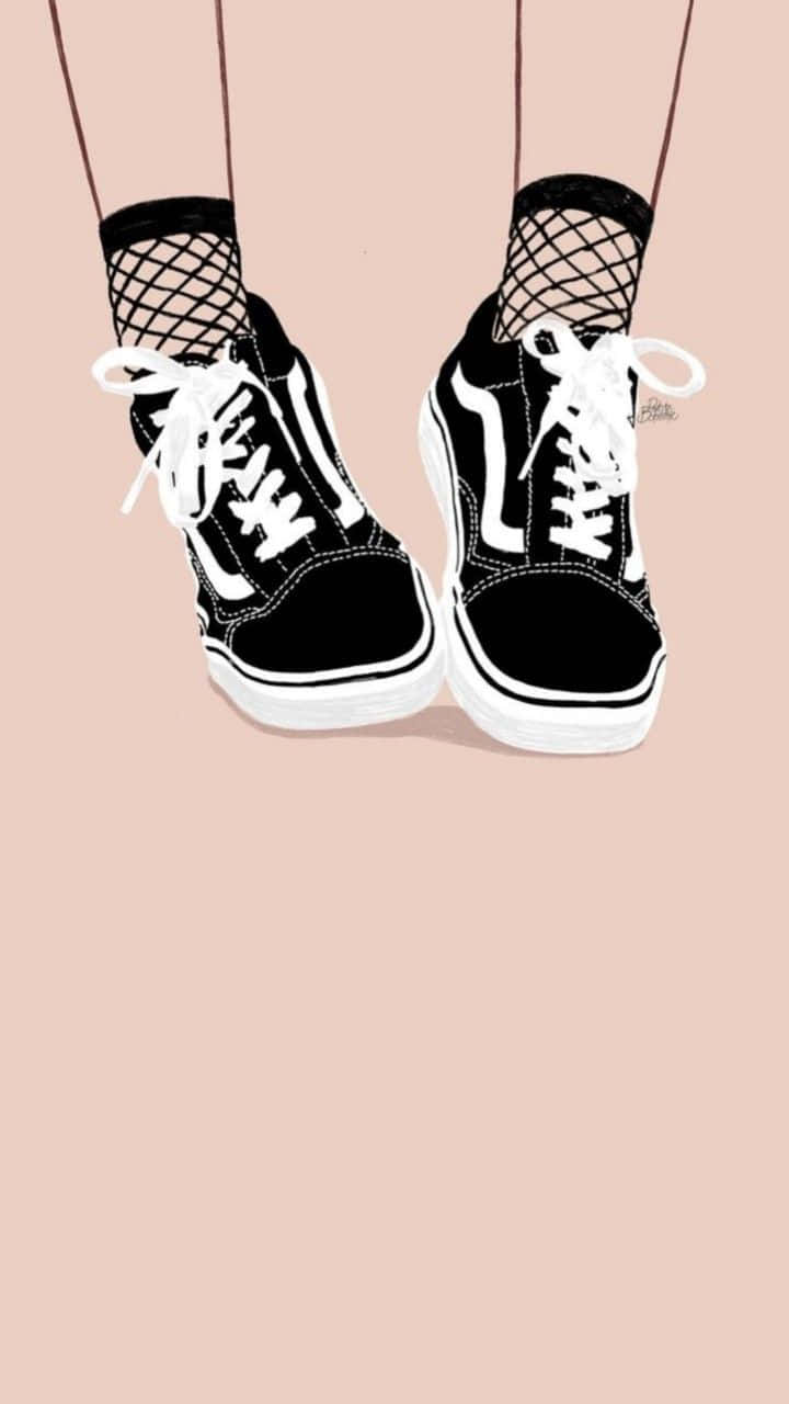 Cute Shoes 桌布 壁紙 — 一雙黑色Vans運動鞋，搭配白色鞋帶和魚網襪，置於柔和粉紅色背景上。