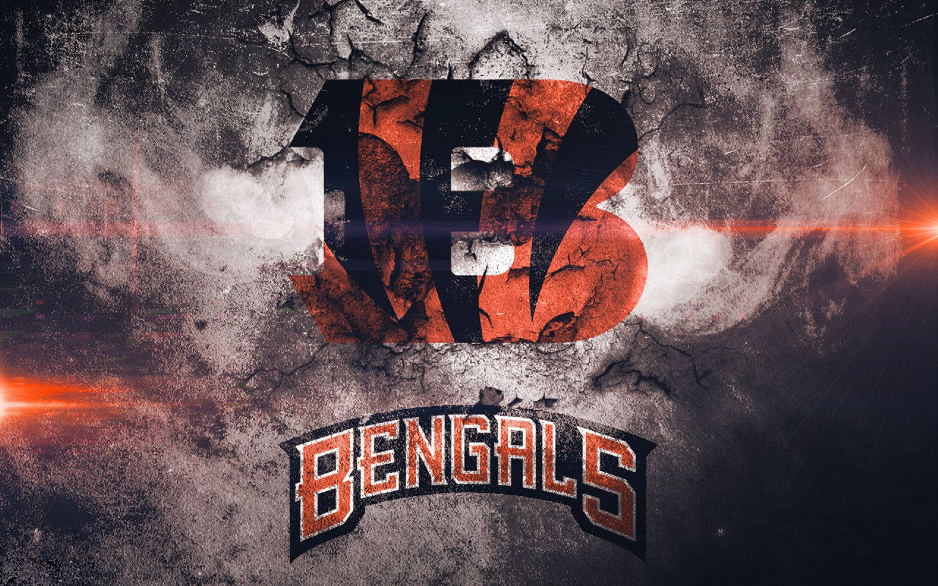 Bengals 桌布 壁紙 — 一面破裂的混凝土牆上展示辛辛那提猛虎隊標誌，帶有橙色和黑色條紋以及發光的鏡頭光暈。