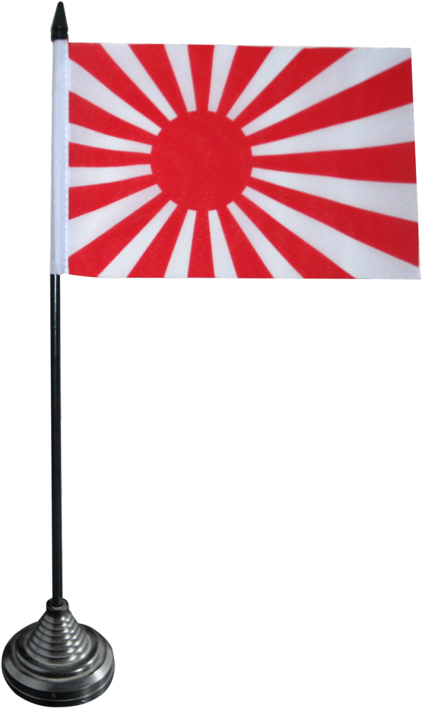 日本 桌布 壁紙 — 一面紅色太陽旗，帶有白色光芒，在黑色背景上，安裝在金屬支架上。
