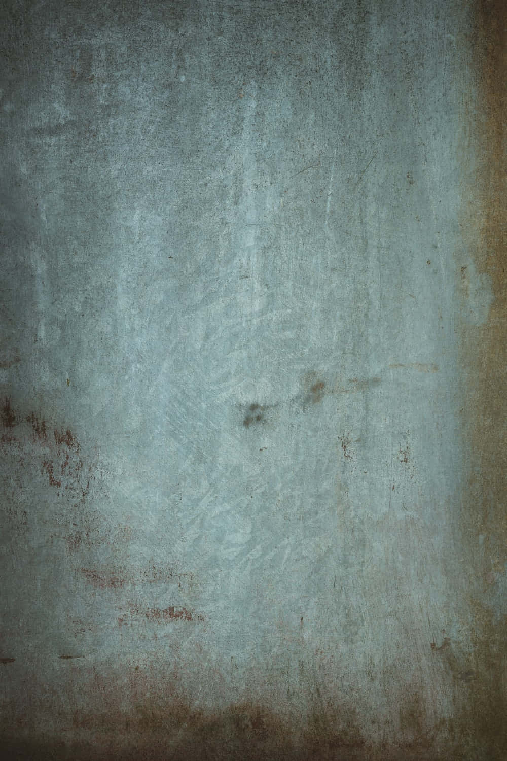 Metal Texture 桌布 壁紙 — 一面經風化的紋理牆，帶有褪色的藍色和棕色色調，顯示出老化和磨損的跡象。