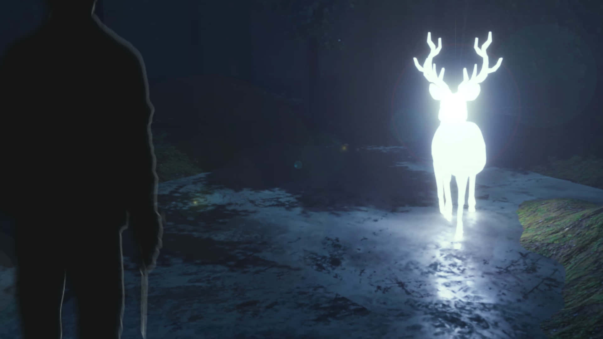 Patronus 桌布 壁紙 — 一頭發光的白鹿站在雪地森林中，一個剪影人物從黑暗中走近。