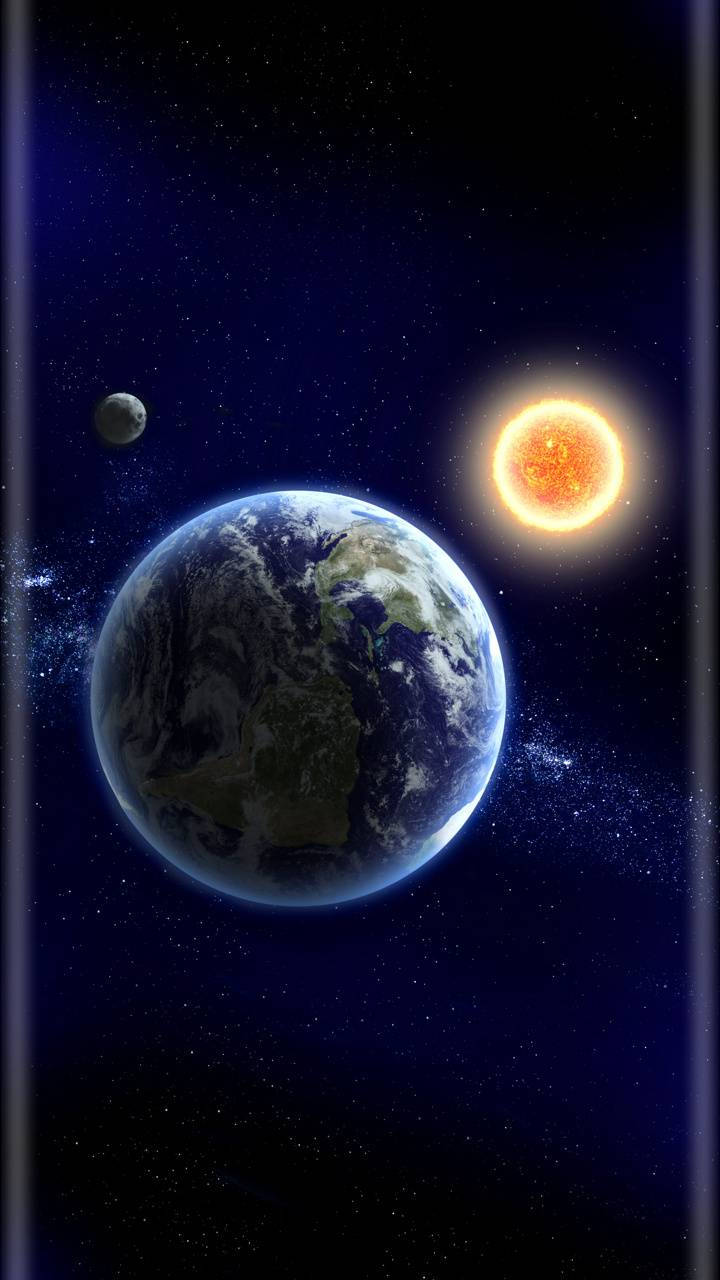 太陽與月亮 桌布 壁紙 — 一顆充滿活力的地球圍繞著發光的太陽運行，附近有一顆小衛星，背景是繁星點點的宇宙。