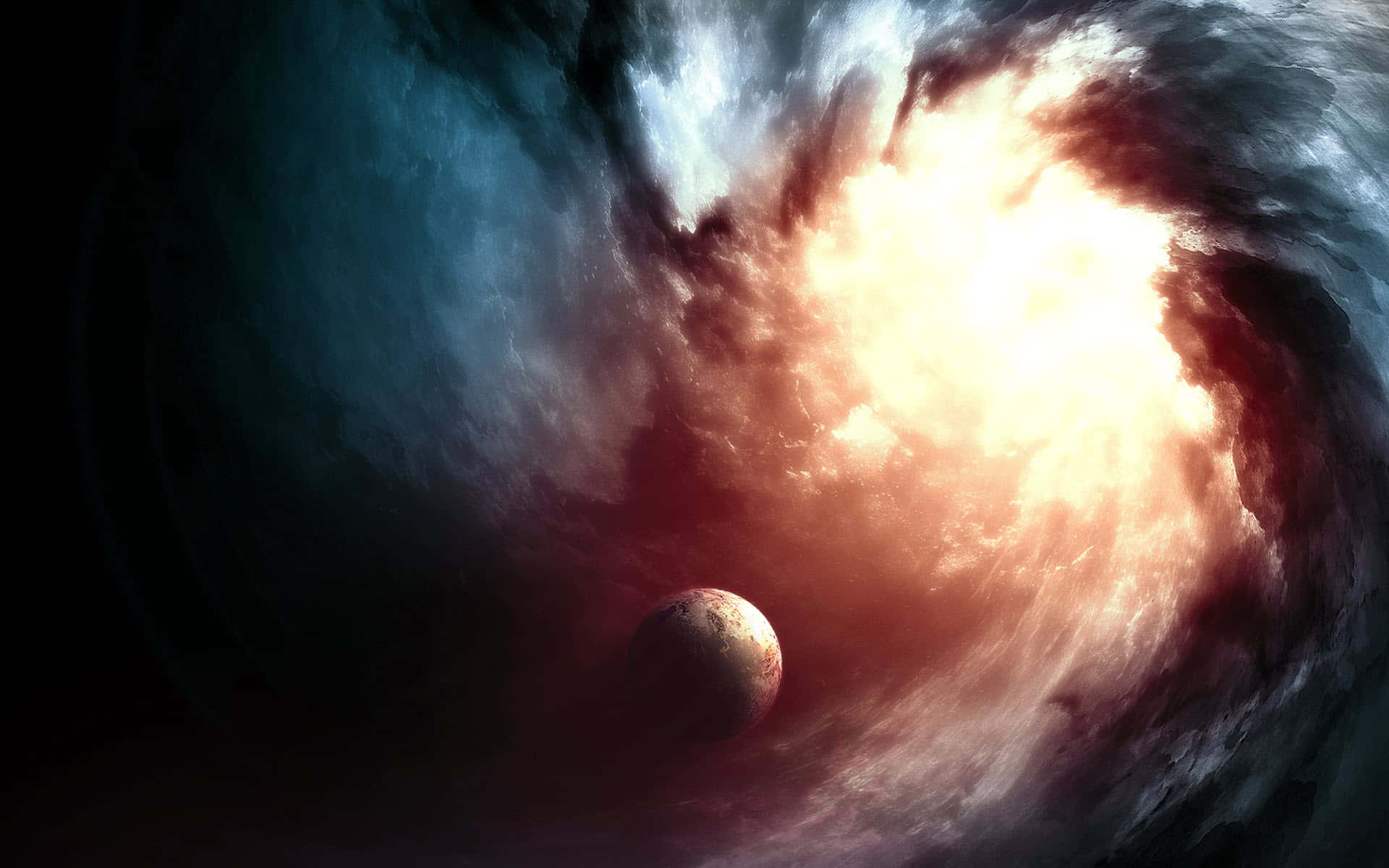 科幻 桌布 壁紙 — 一顆小行星在旋轉的宇宙星雲中漂流，散發著火橙色和冷藍色的光芒。